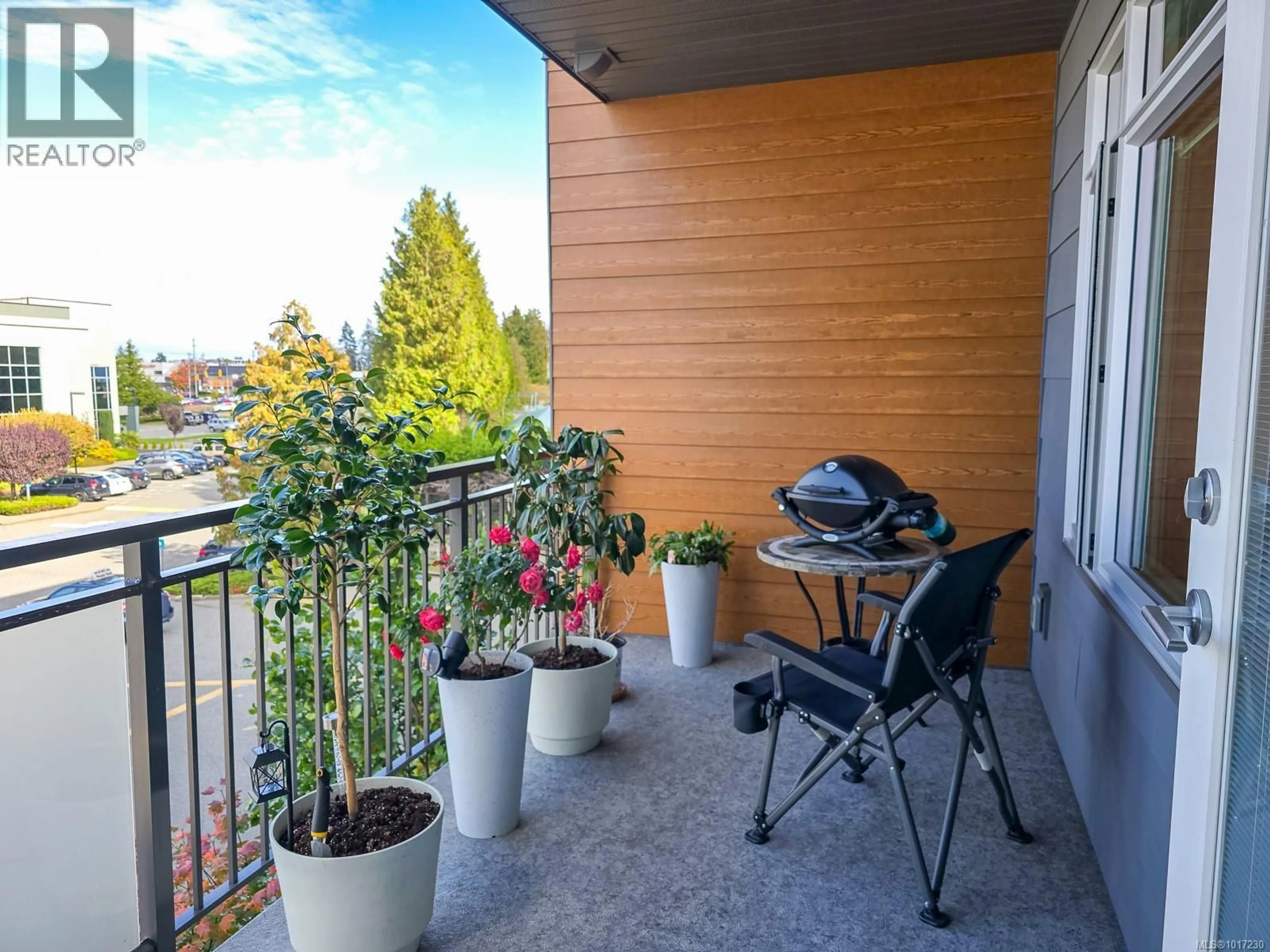 Balcony in the apartment, unknown for 204 - 6544 METRAL DRIVE, Nanaimo British Columbia V9T2L8