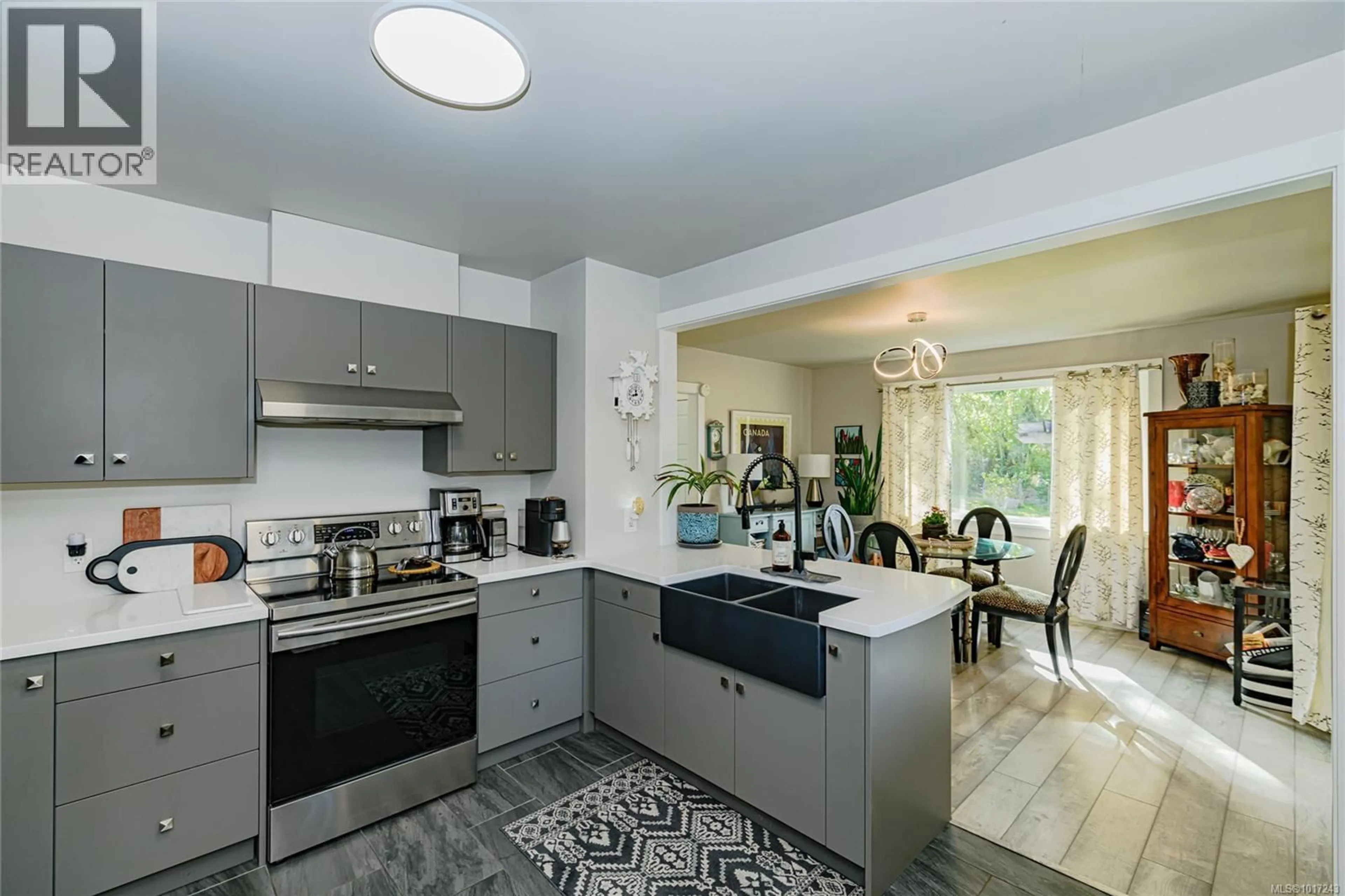 Open concept kitchen, unknown for 2200 PHIPPS ROAD, Duncan British Columbia V9L6L2