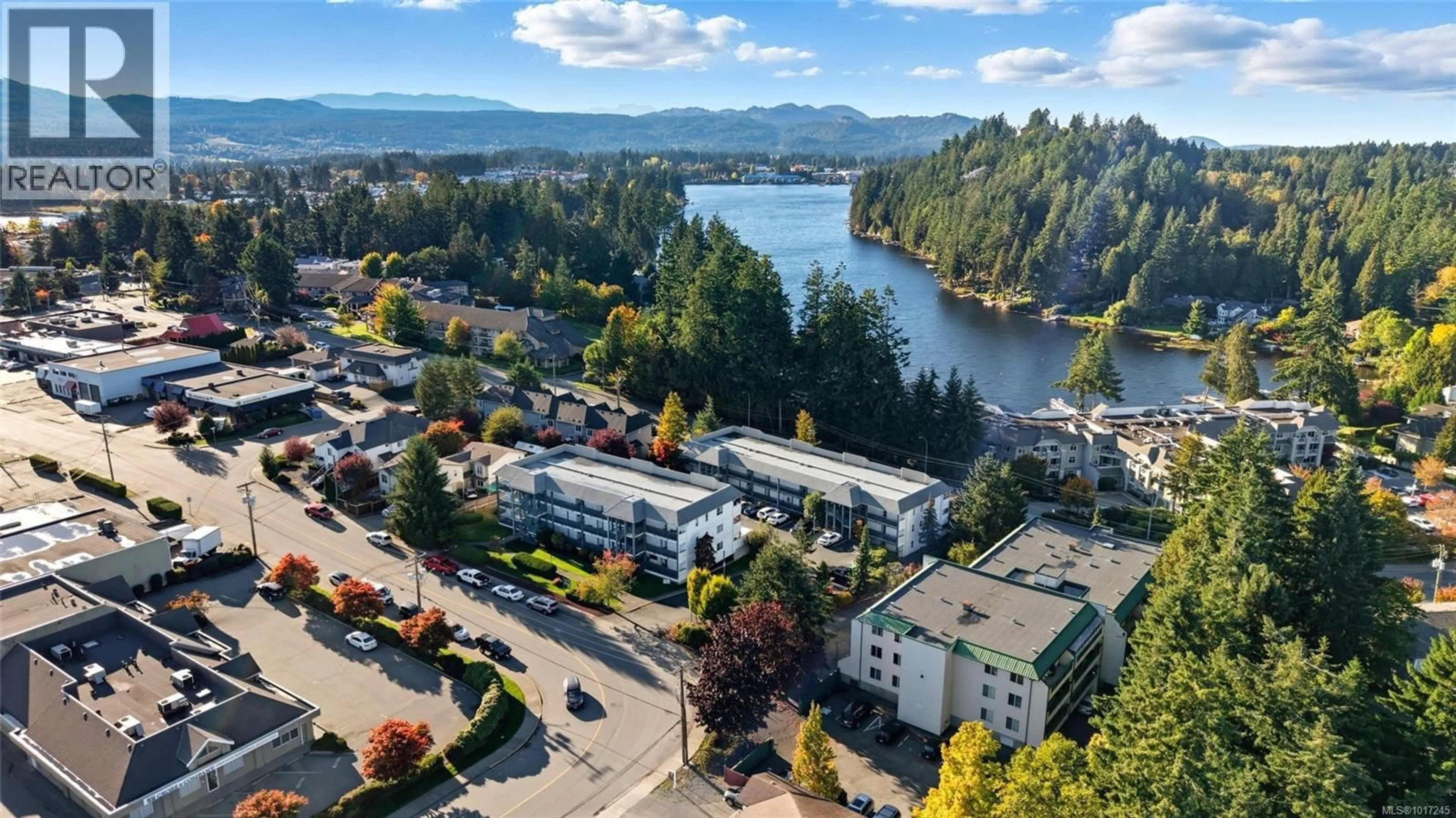 A pic from outside/outdoor area/front of a property/back of a property/a pic from drone, water/lake/river/ocean view for 301 - 3087 BARONS ROAD, Nanaimo British Columbia V9T3H6