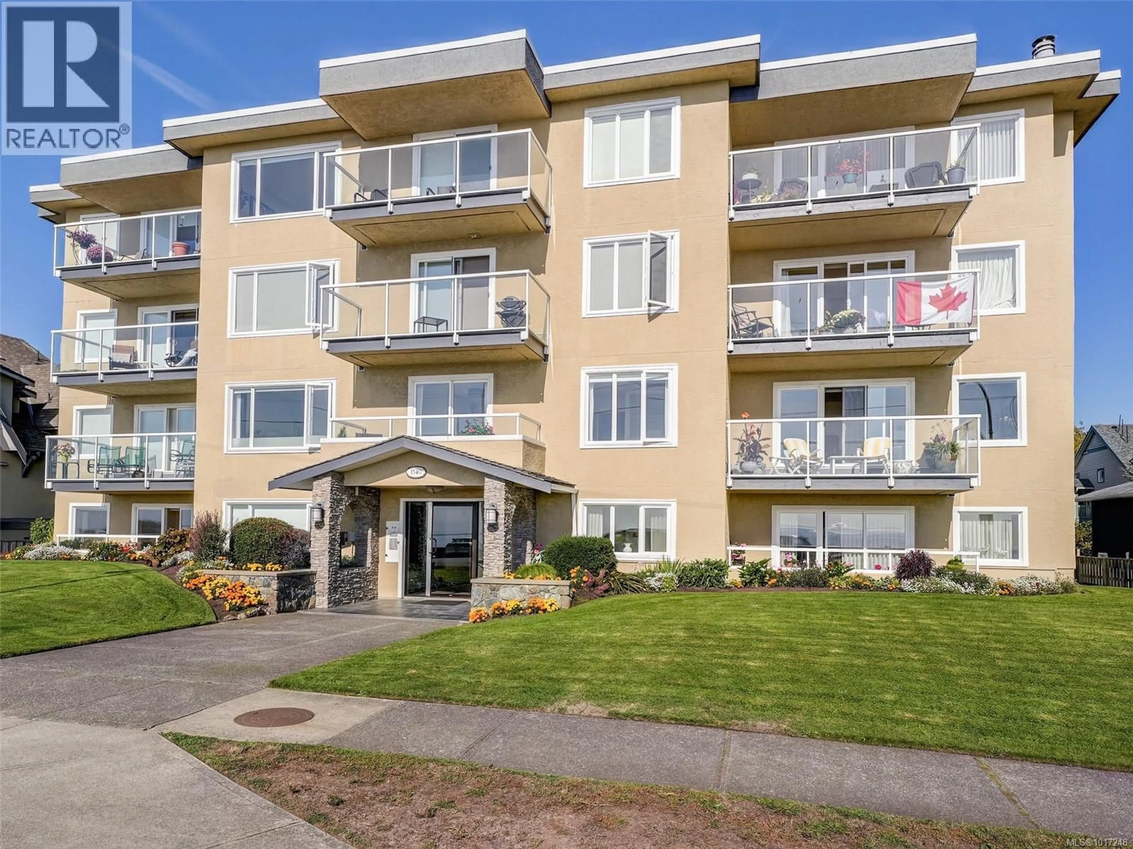 Patio, unknown for 103 - 1540 DALLAS ROAD, Victoria British Columbia V8S1A3