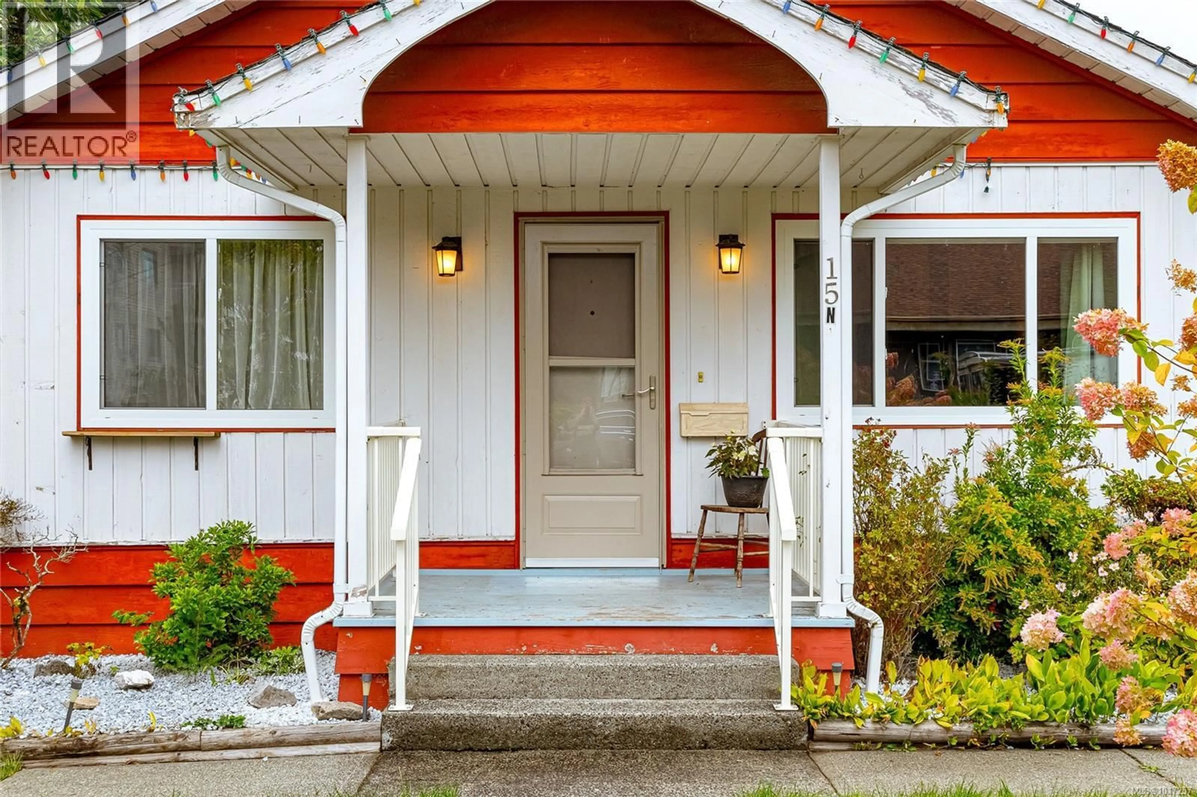Unknown for 15 KING GEORGE STREET NORTH, Lake Cowichan British Columbia V0R2G0