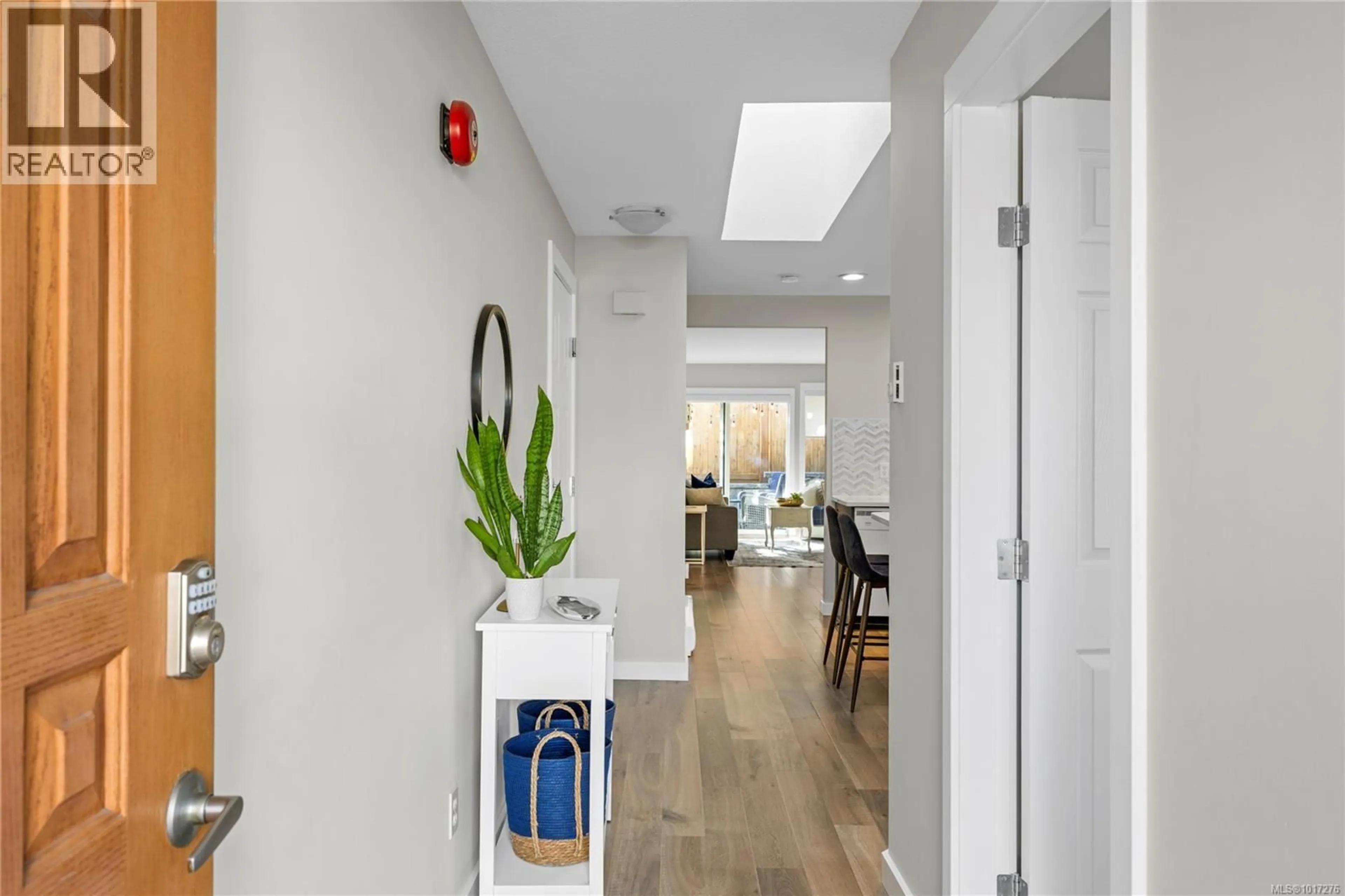 Indoor entryway for 7 - 332 BELAIRE STREET, Ladysmith British Columbia V9G1A7