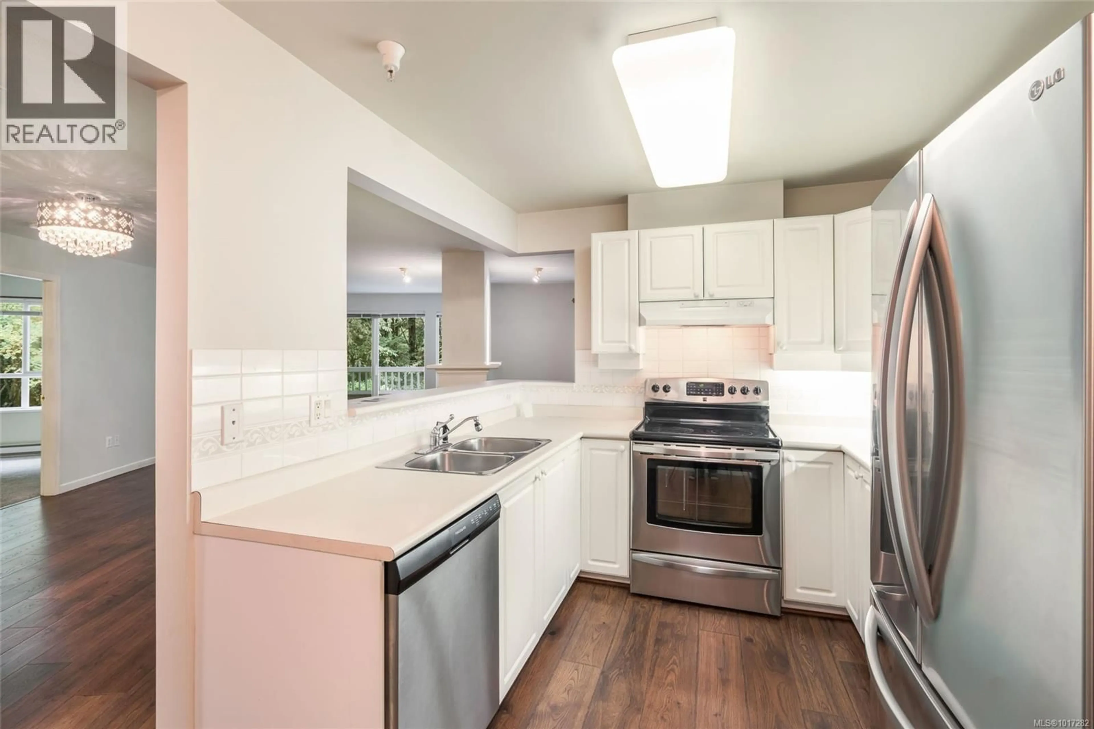 Standard kitchen, unknown for 209 - 5620 EDGEWATER LANE, Nanaimo British Columbia V9T6K1
