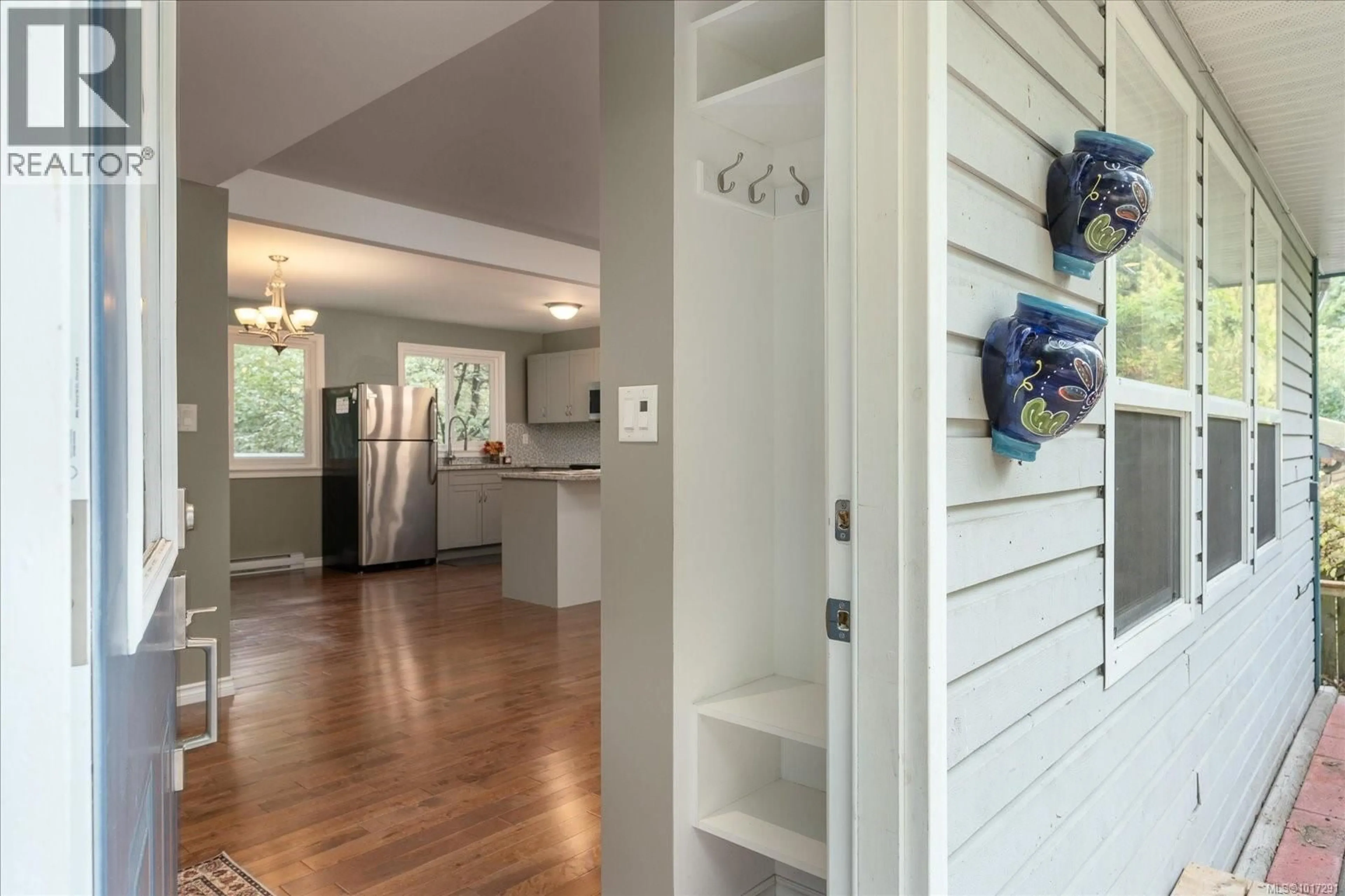 Indoor entryway for 3995 ROSS ROAD, Nanaimo British Columbia V9T4L8