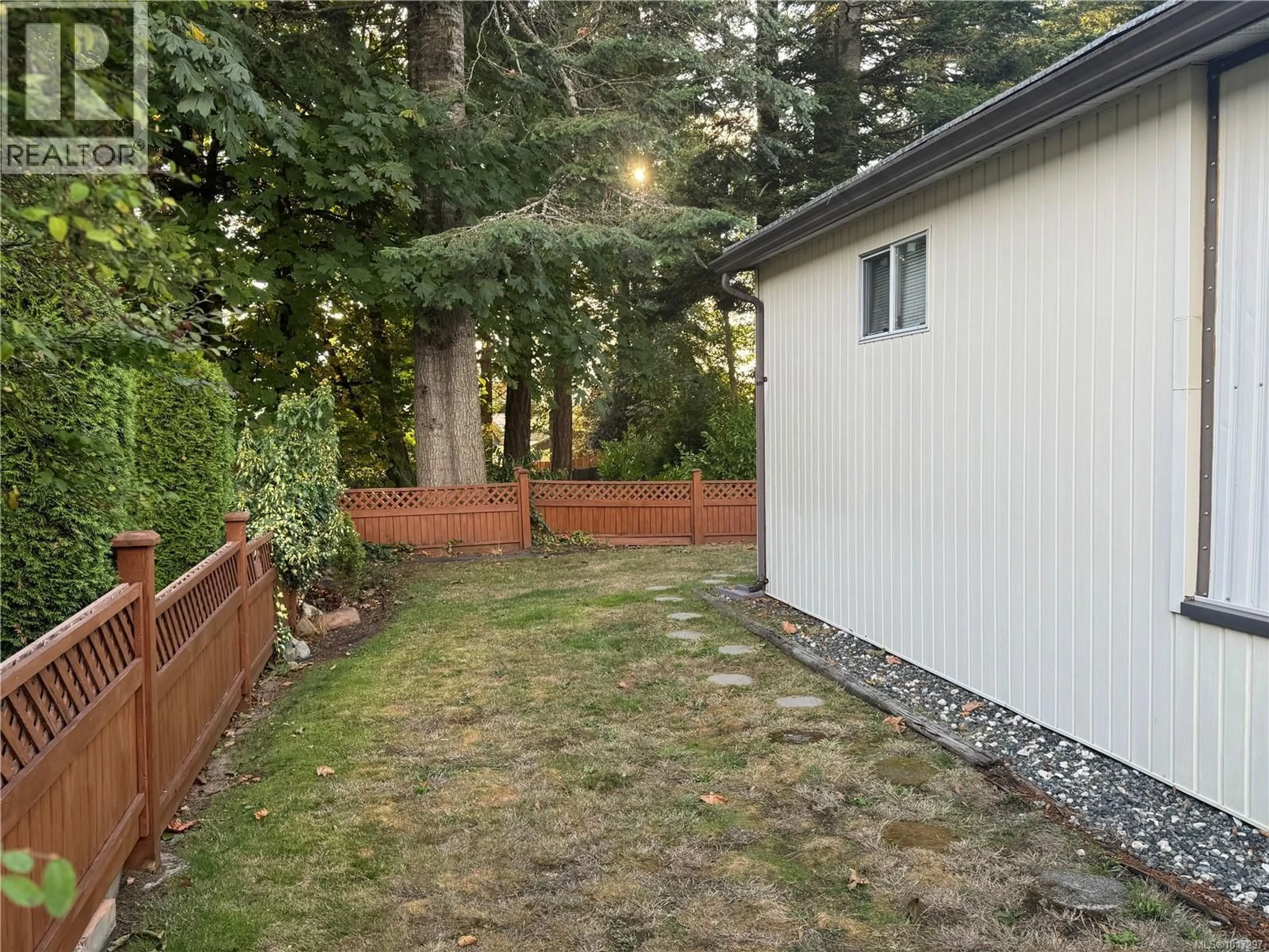 Unknown for 505 UPLAND AVENUE, Courtenay British Columbia V9N6V9