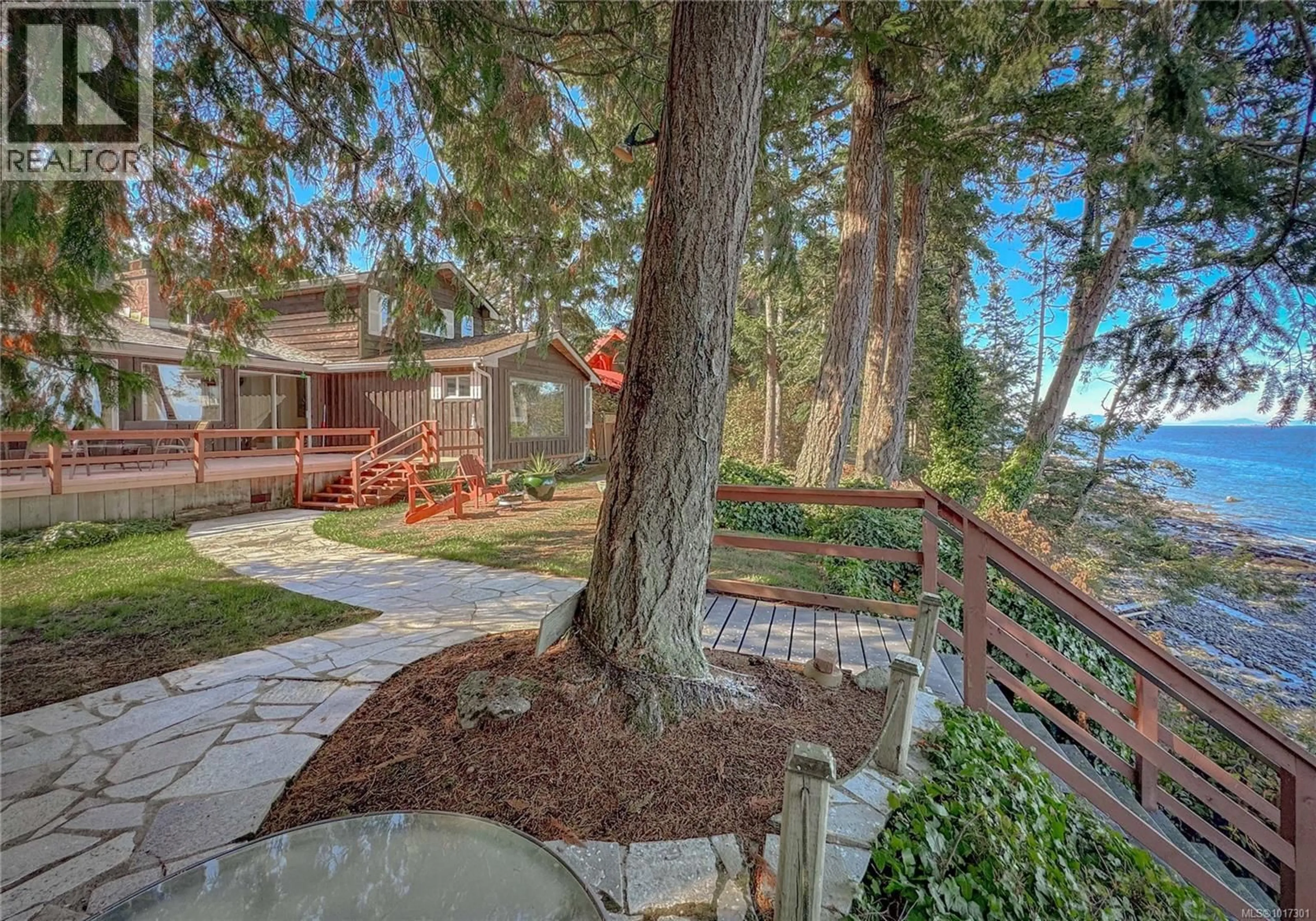 Patio, unknown for 1712 TASHTEGO CRESCENT, Gabriola Island British Columbia V0R1X5