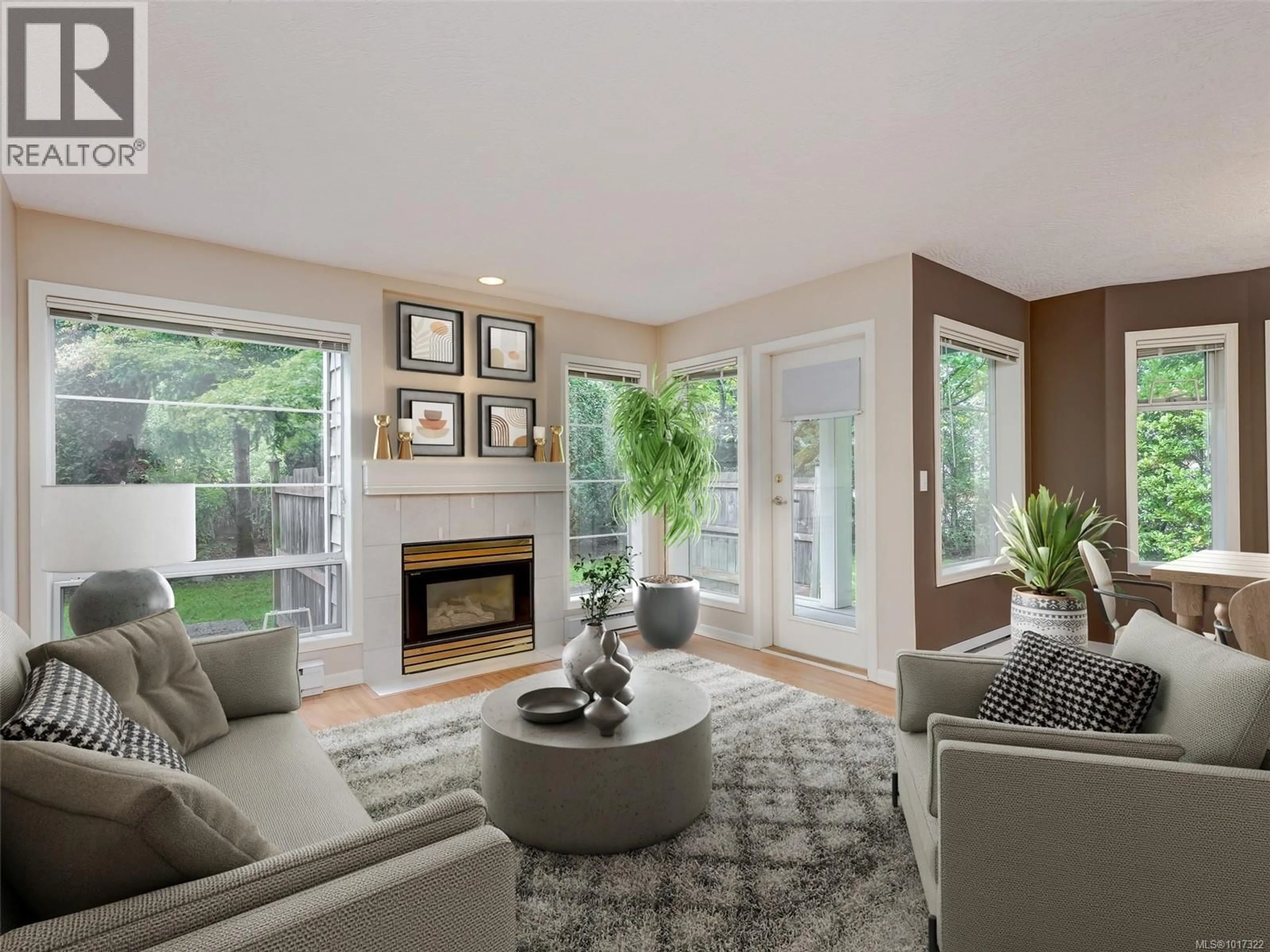 Living room with furniture, unknown for 1 - 4619 ELK LAKE DRIVE, Saanich British Columbia V8Z5M2