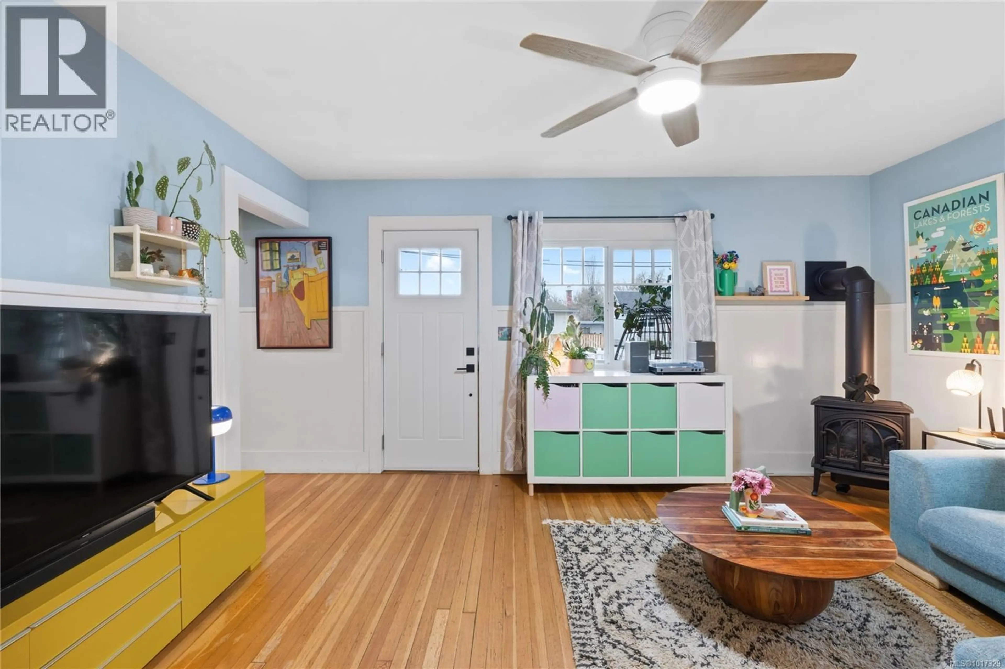 Indoor entryway for 476 HOWARD AVENUE, Duncan British Columbia V9L3M8
