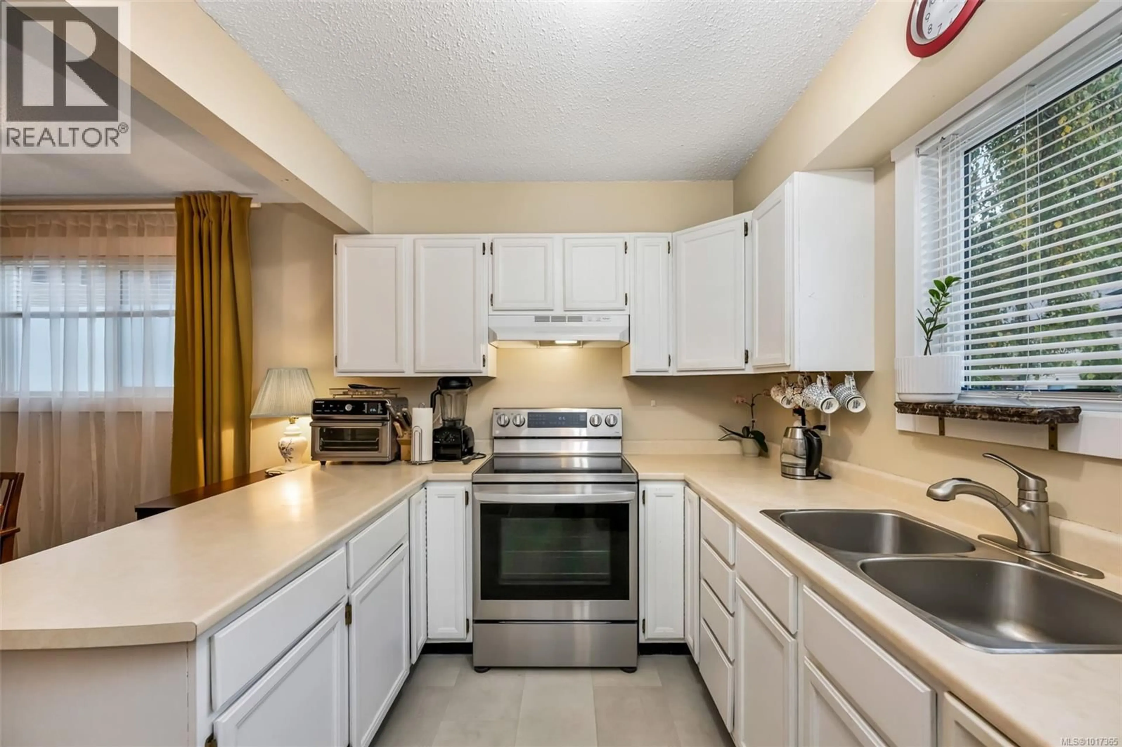 Standard kitchen, unknown for 39 - 3025 COWICHAN LAKE ROAD, Duncan British Columbia V9L4B5