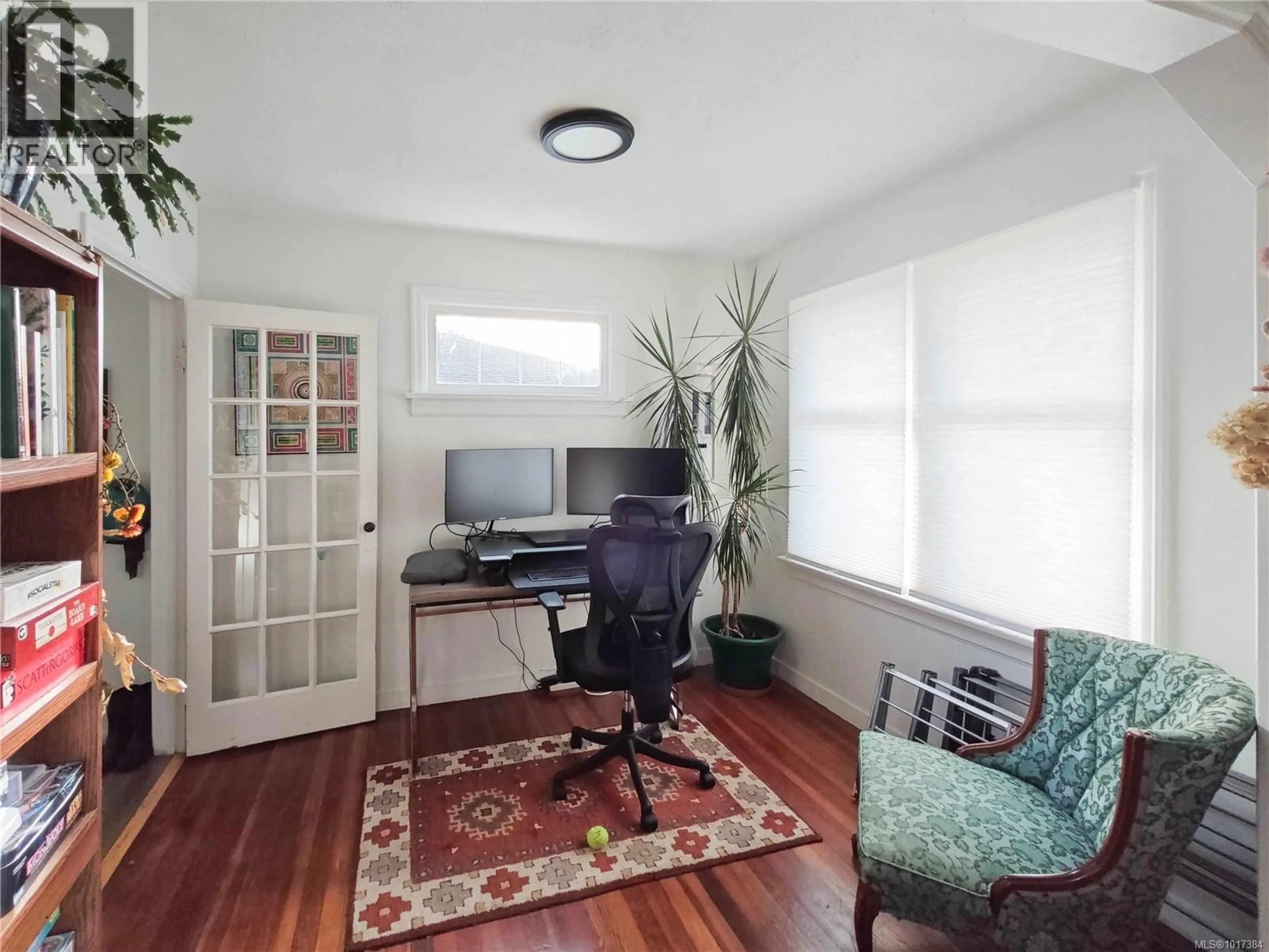 A pic of a room for 2819 RICHMOND ROAD, Saanich British Columbia V8R4T6