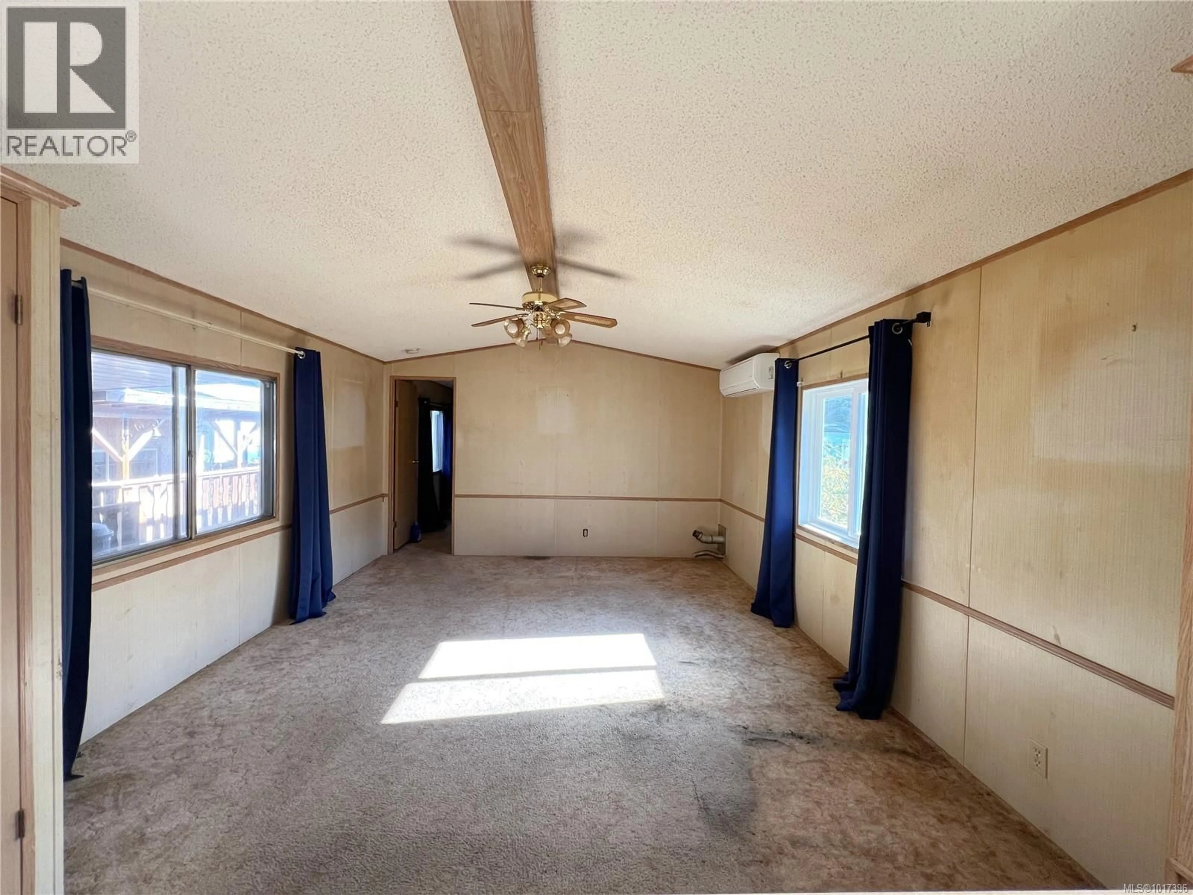 A pic of a room for 602 MATCHLEE DRIVE, Gold River British Columbia V0P1G0