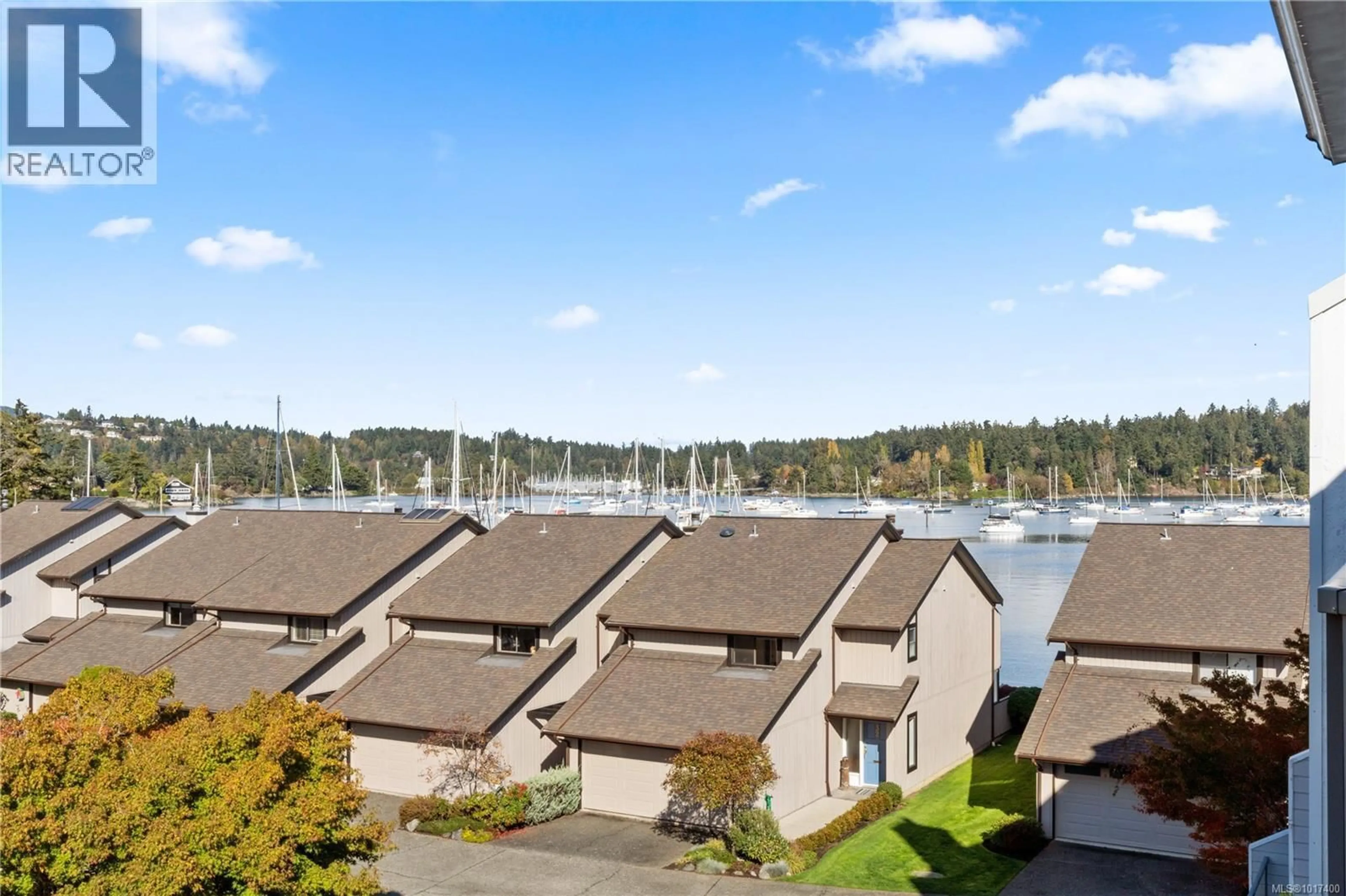 A pic from outside/outdoor area/front of a property/back of a property/a pic from drone, water/lake/river/ocean view for 118 - 10459 RESTHAVEN DRIVE, Sidney British Columbia V8L3H6