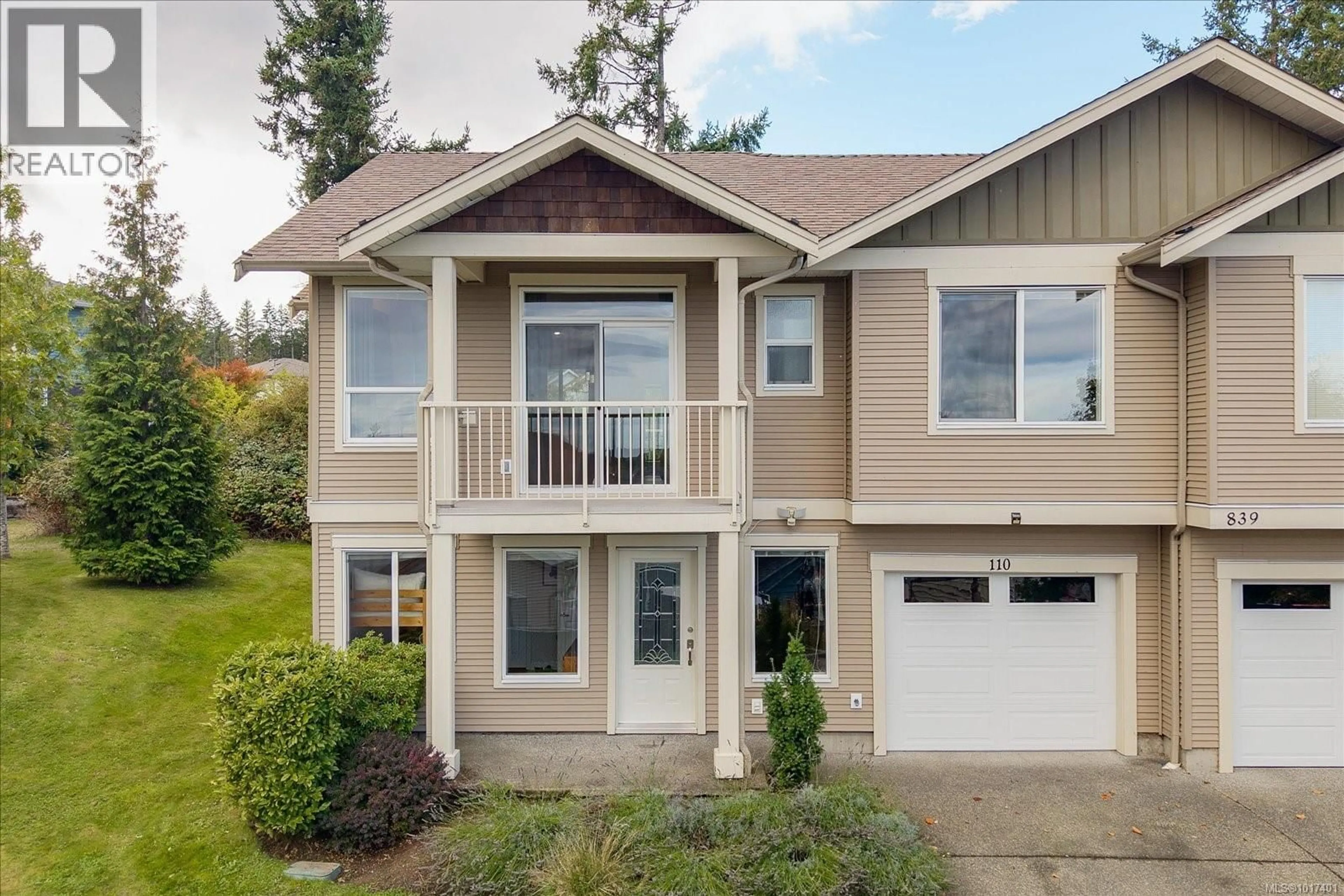Home with vinyl exterior material, unknown for 110 - 839 VARSITY WAY, Nanaimo British Columbia V9R0A4