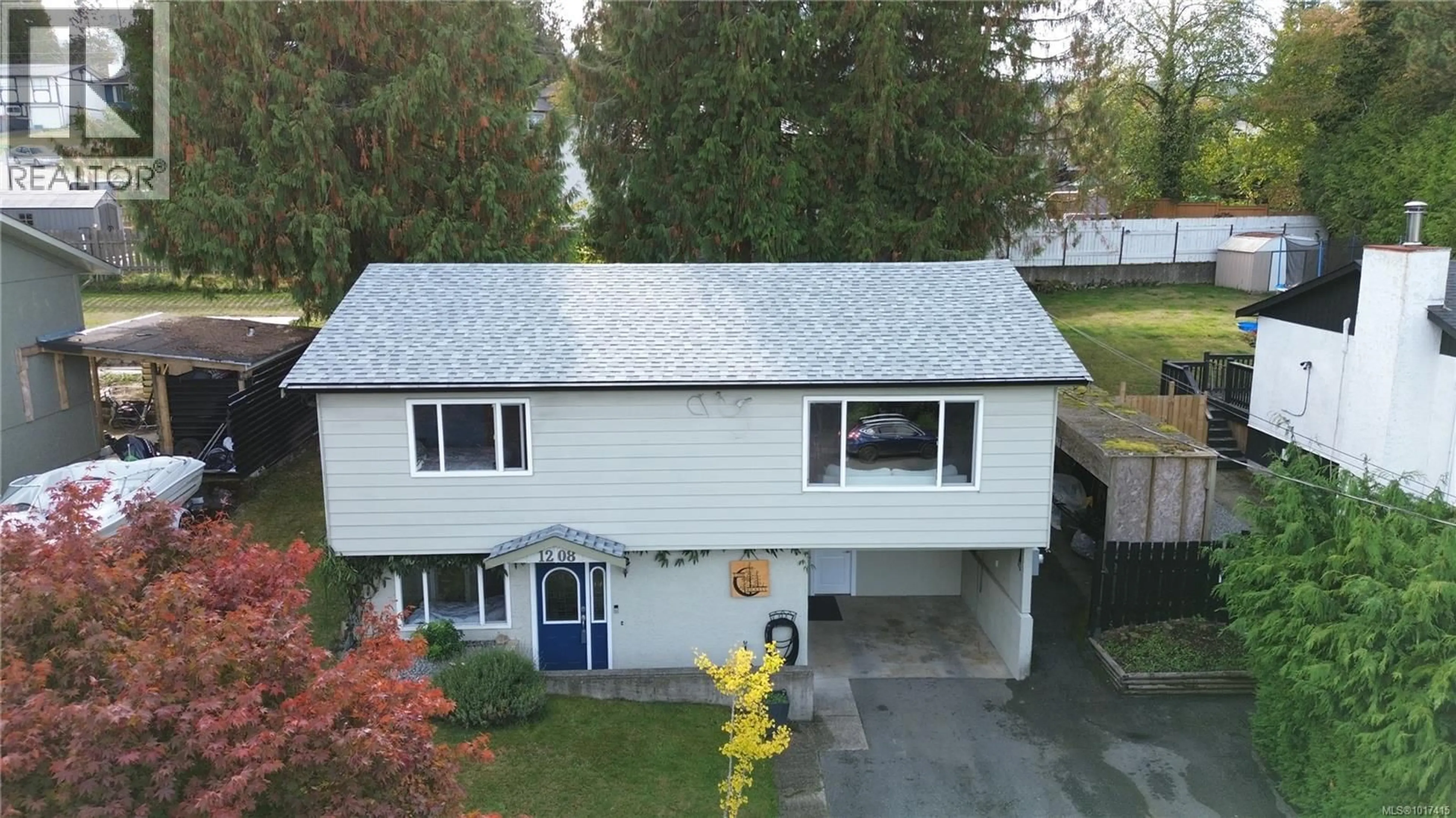 A pic from outside/outdoor area/front of a property/back of a property/a pic from drone, street for 1208 CLOKE ROAD, Ladysmith British Columbia V9G1P8