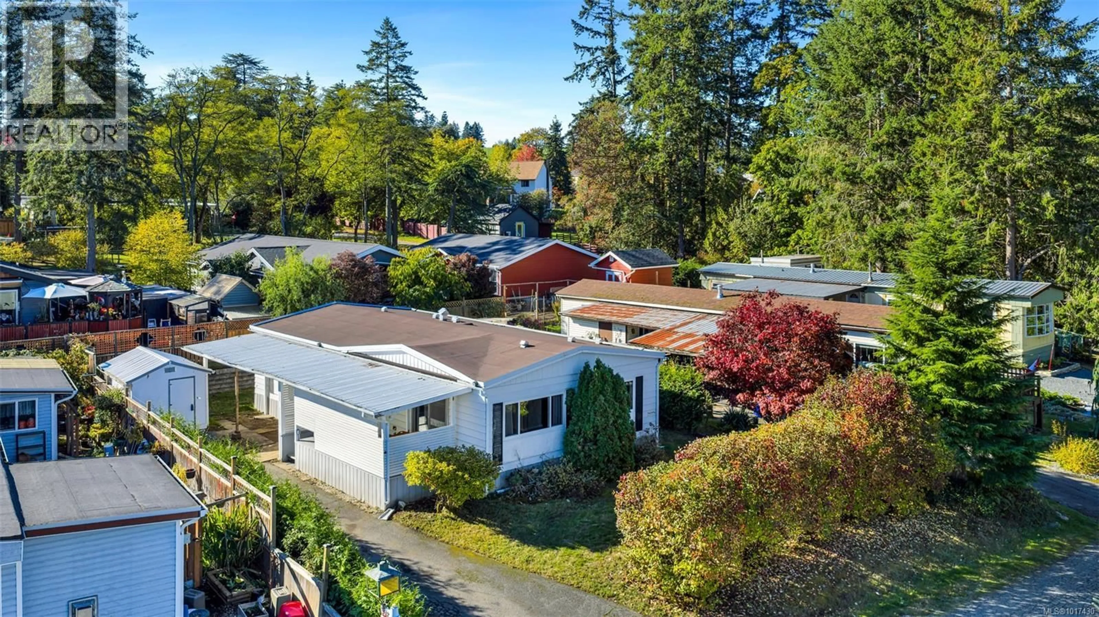 A pic from outside/outdoor area/front of a property/back of a property/a pic from drone, street for 19 - 1265 CHERRY POINT ROAD, Cowichan Bay British Columbia V0R1N2