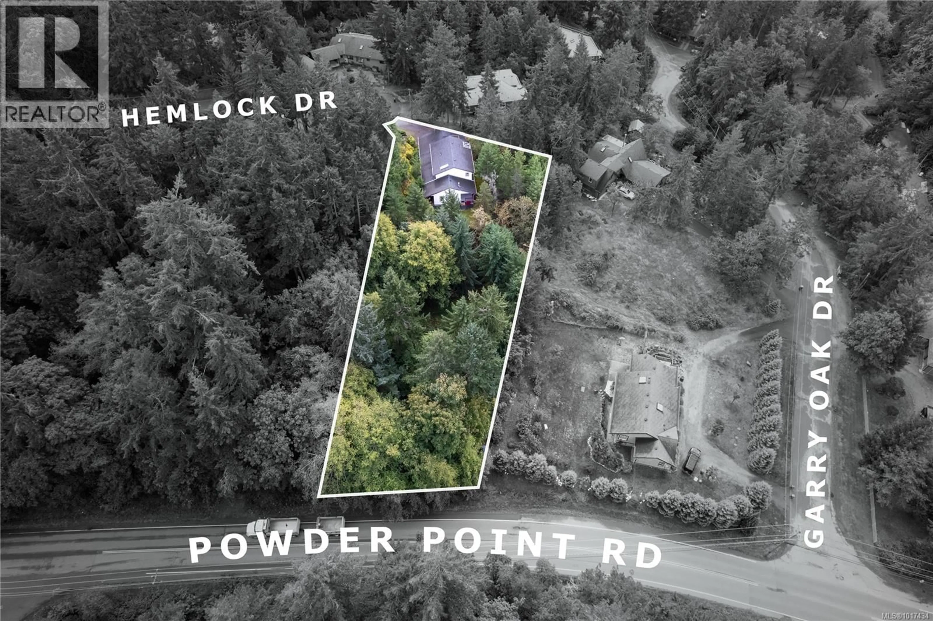 A pic from outside/outdoor area/front of a property/back of a property/a pic from drone, building for 2869 HEMLOCK DRIVE, Nanoose Bay British Columbia V9P9G2