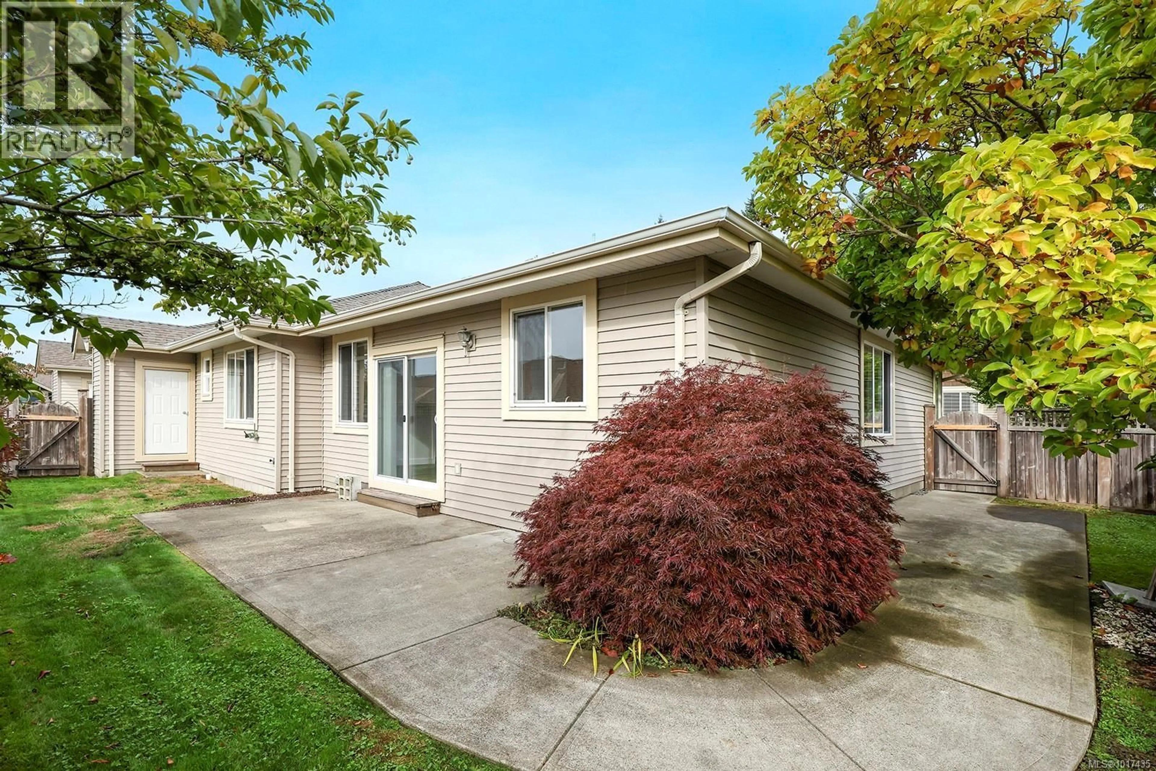 Unknown for 10 - 730 ASPEN ROAD, Comox British Columbia V9M0A4