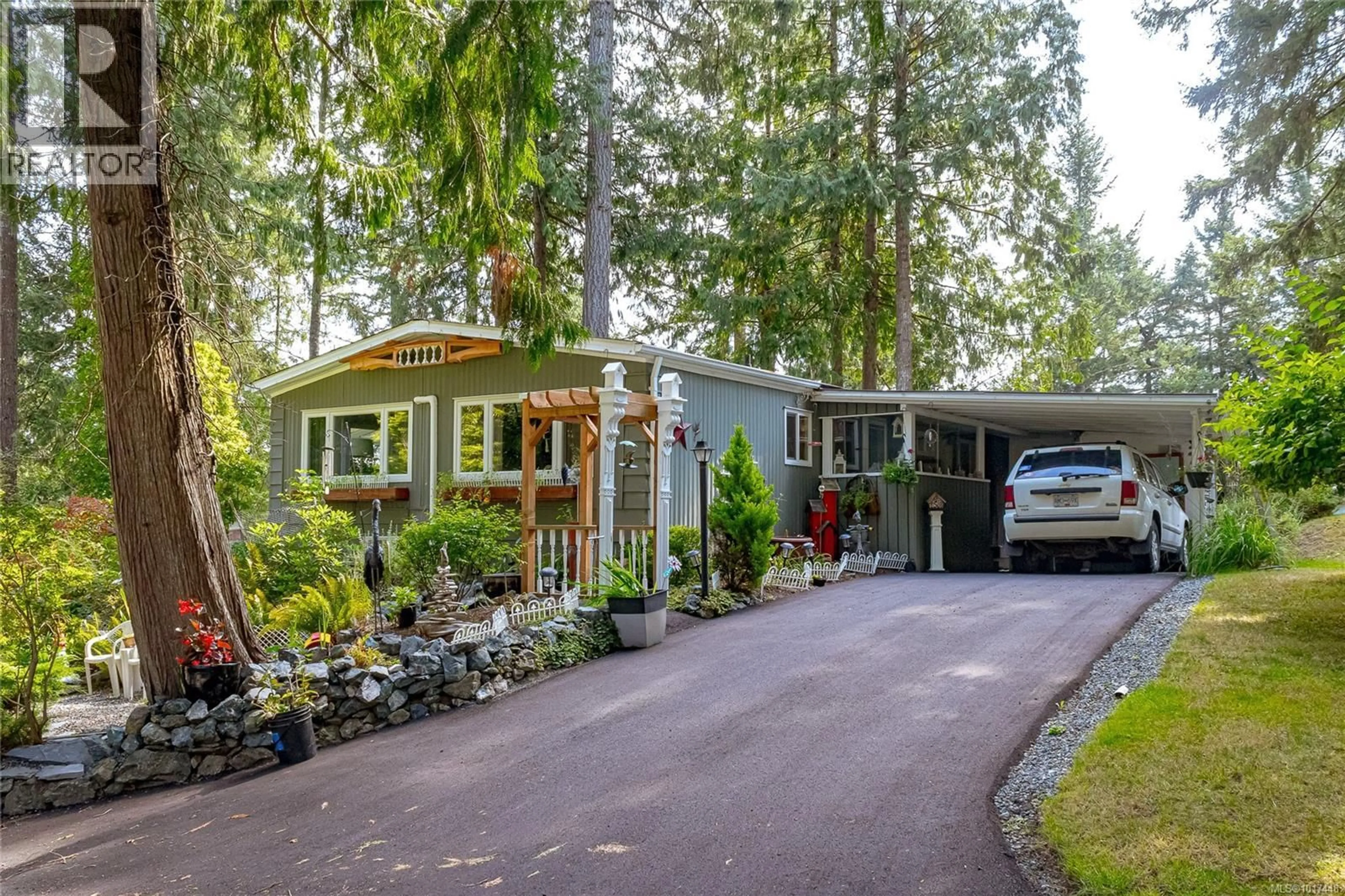 Home with vinyl exterior material, street for 47 - 5838 BLYTHWOOD ROAD, Sooke British Columbia V9Z0G2