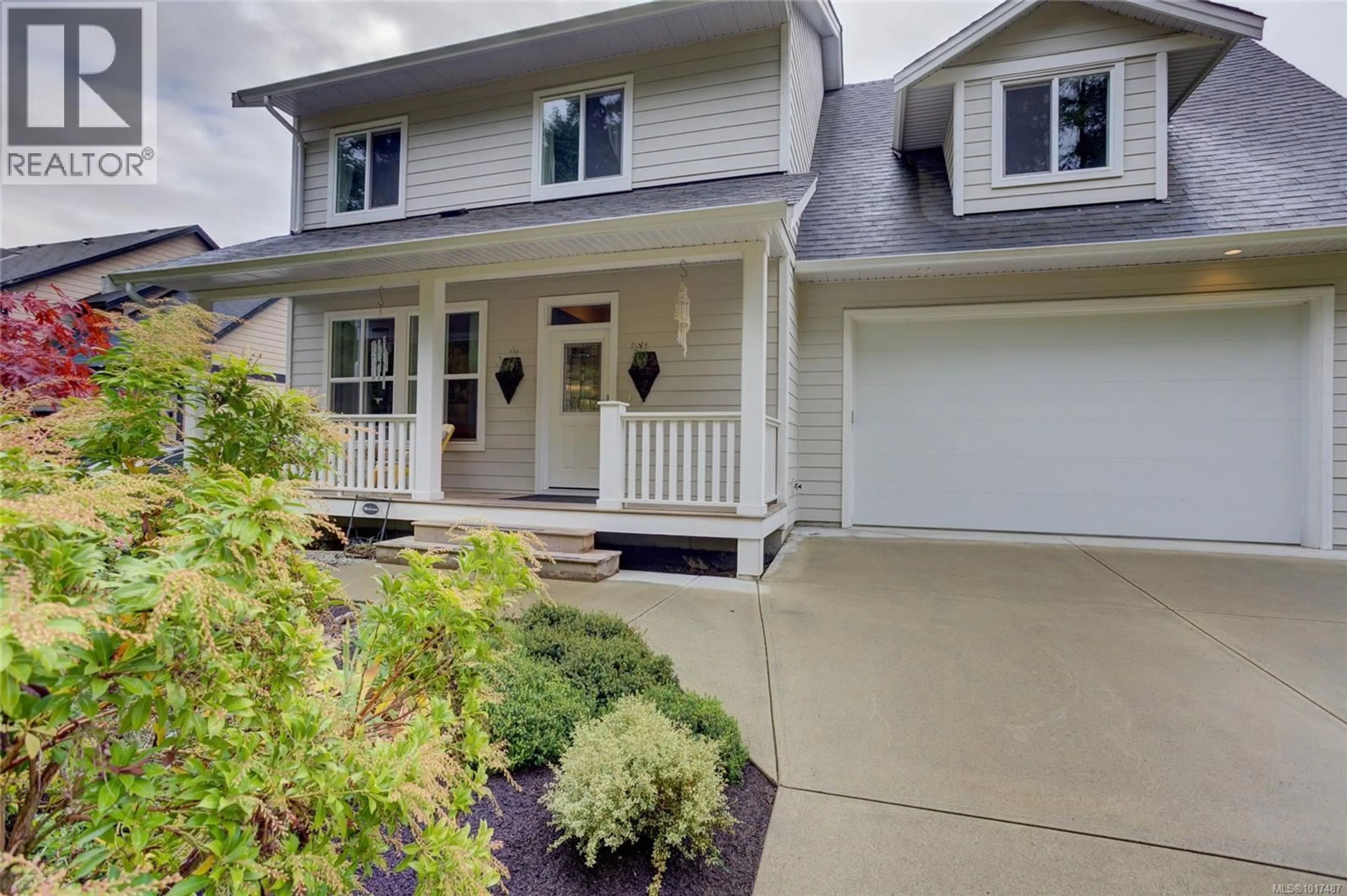 Home with vinyl exterior material, street for 2 - 6740 CONSIDINE AVENUE, Duncan British Columbia V9L5X2