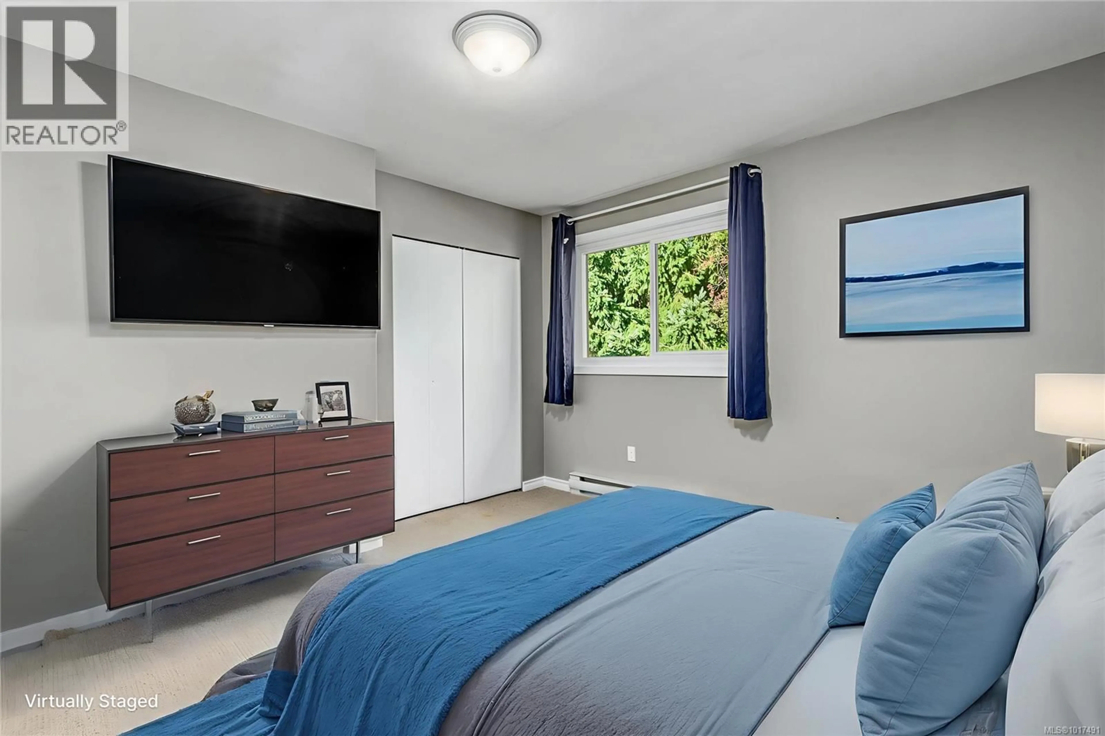 A pic of a room for 3 - 951 17TH STREET, Courtenay British Columbia V9N7P8