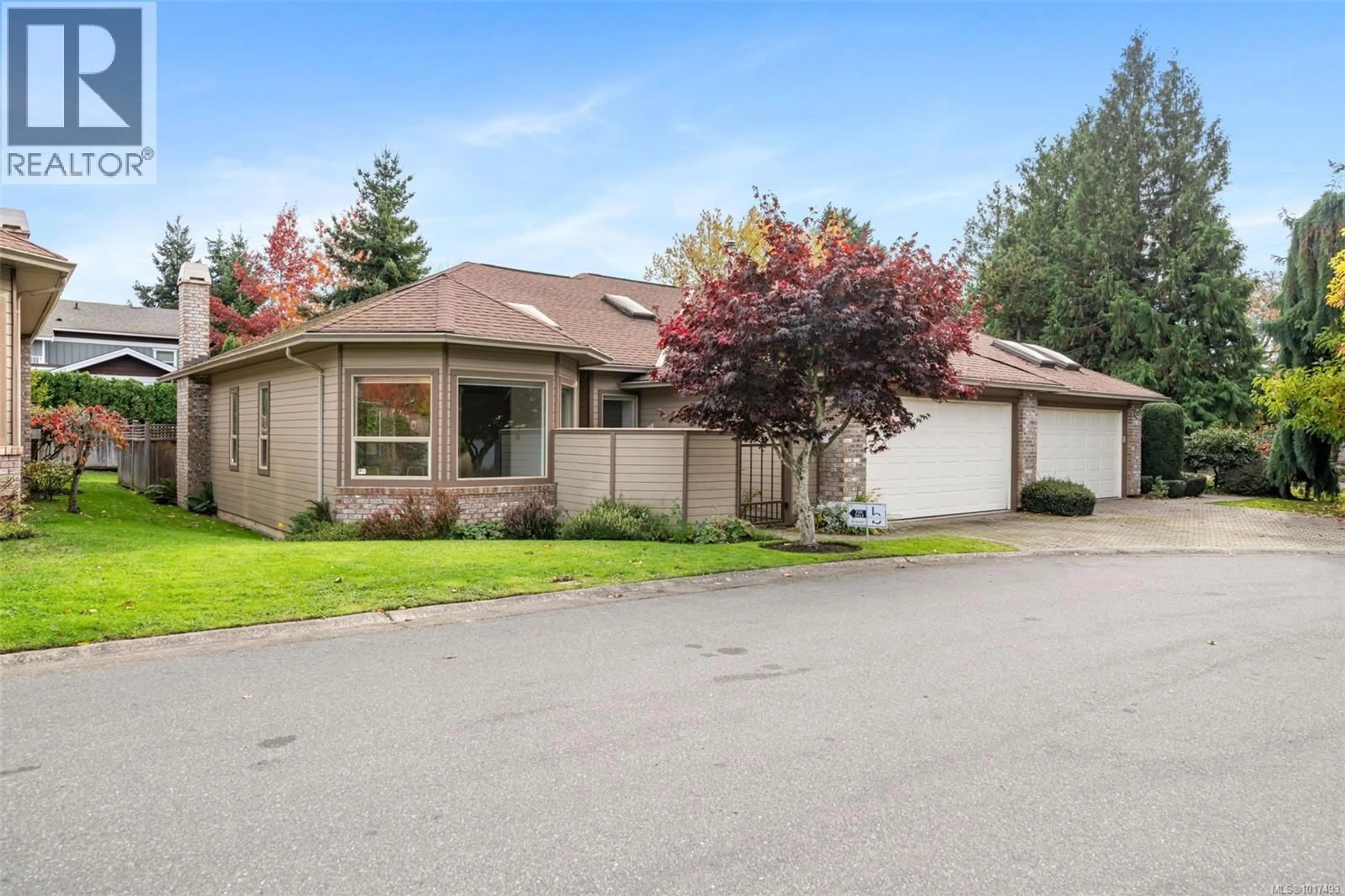 Unknown for 102 - 4515 PIPELINE ROAD, Saanich British Columbia V8Z5M3