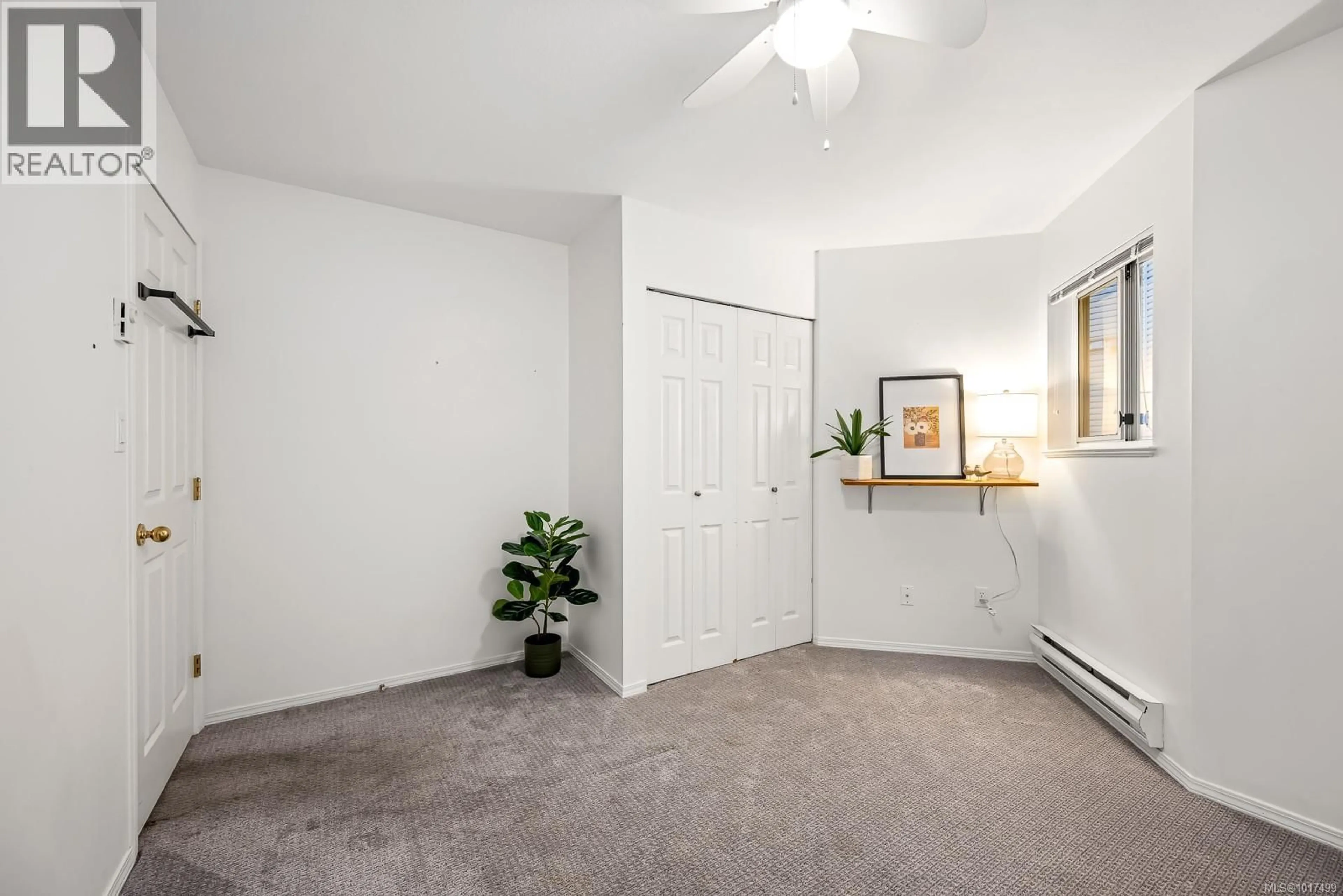 A pic of a room for 203 - 4686 ALDERWOOD PLACE, Courtenay British Columbia V9N9A1