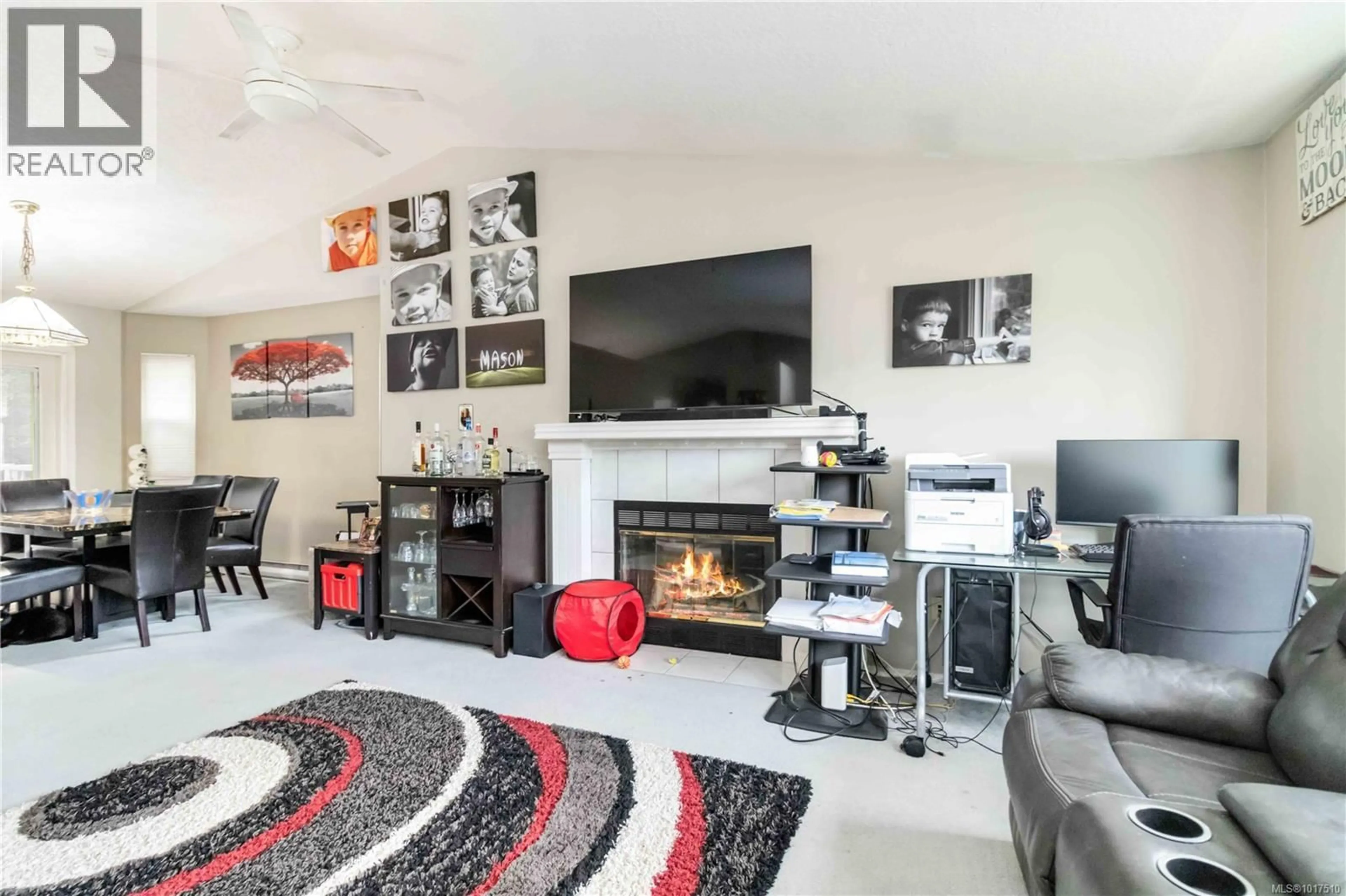 Unknown for 2745 STOCKEY PLACE, Langford British Columbia V9B5V1