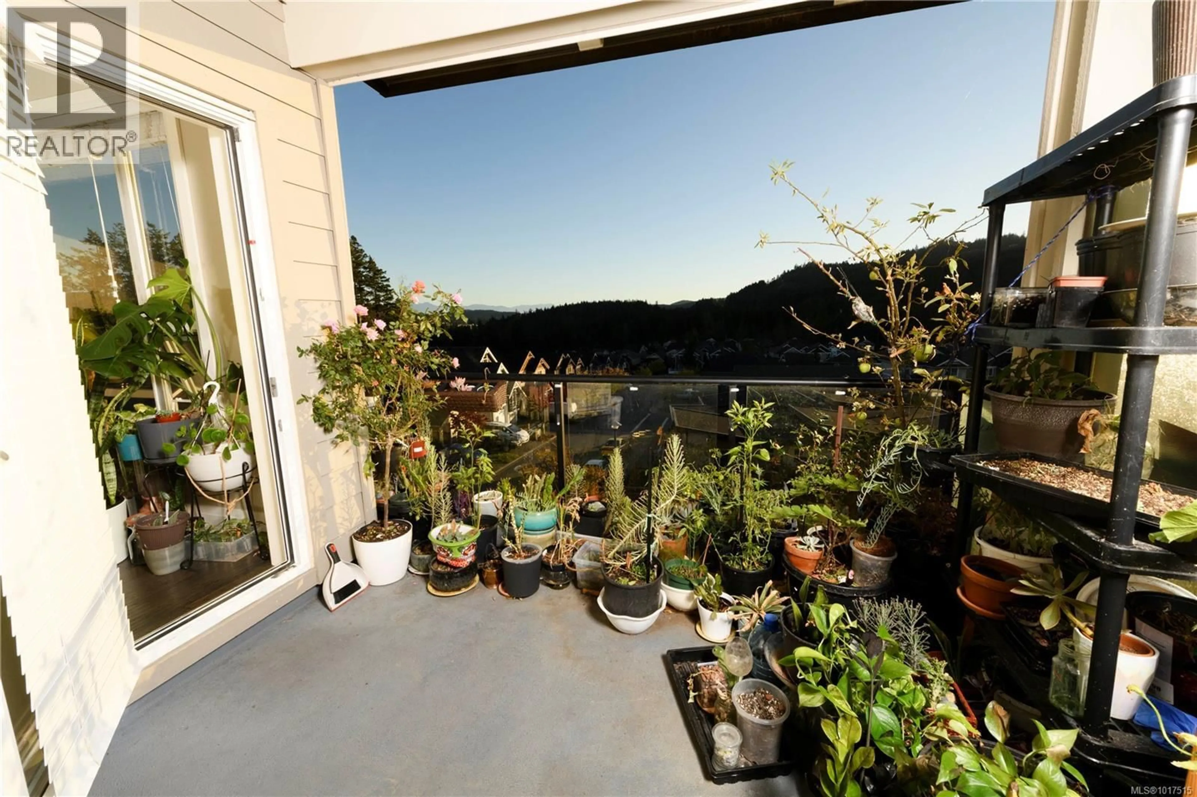 Balcony in the apartment, water/lake/river/ocean view for 312 - 1145 SIKORSKY ROAD, Langford British Columbia V9B0M8