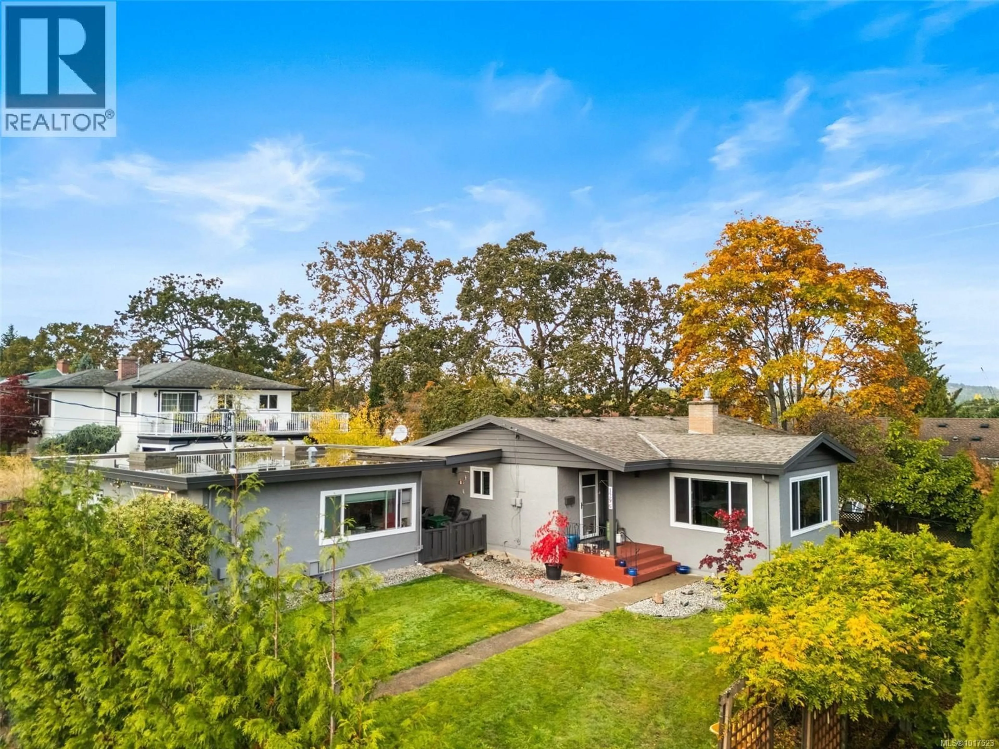 A pic from outside/outdoor area/front of a property/back of a property/a pic from drone, water/lake/river/ocean view for 1296 GARKIL ROAD, Saanich British Columbia V9P2L3