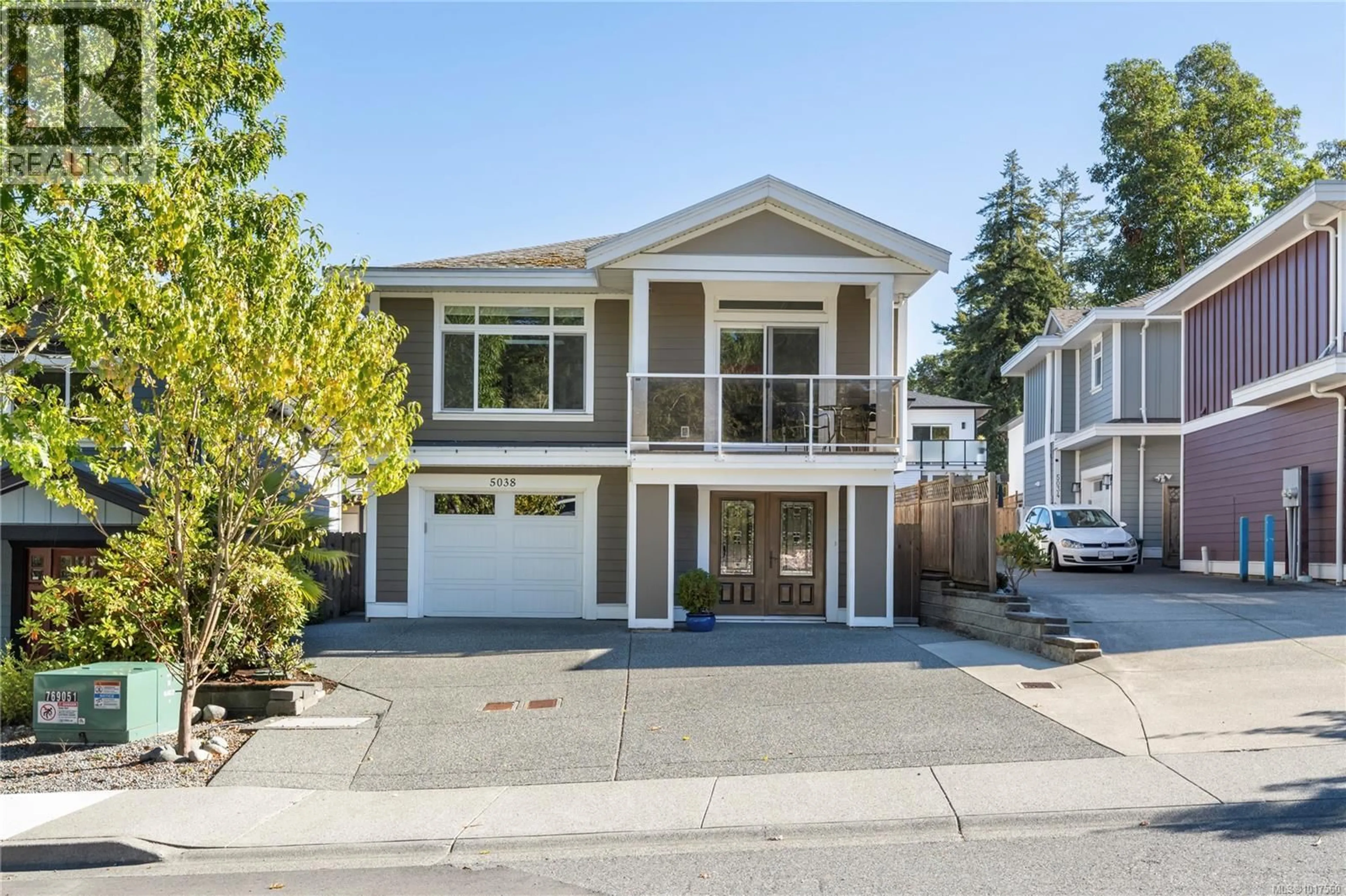 Home with vinyl exterior material, street for 5038 RENEE PLACE, Nanaimo British Columbia V9V1H3