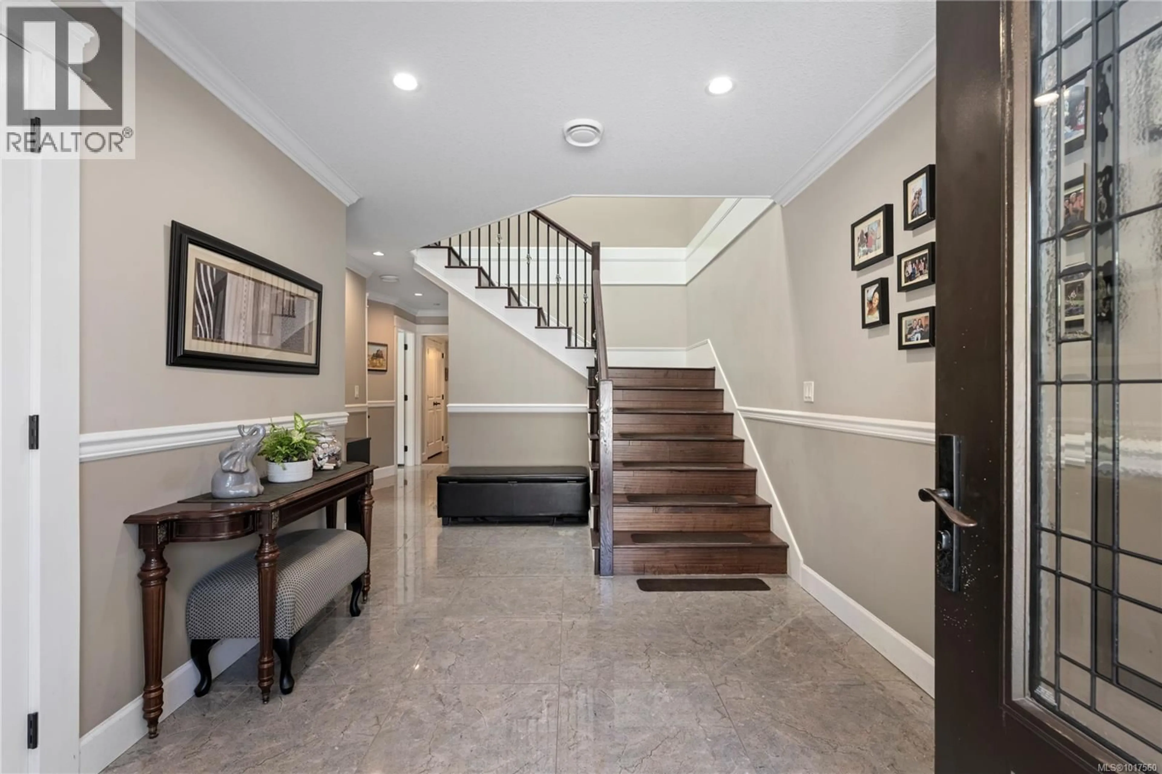 Indoor entryway for 5038 RENEE PLACE, Nanaimo British Columbia V9V1H3