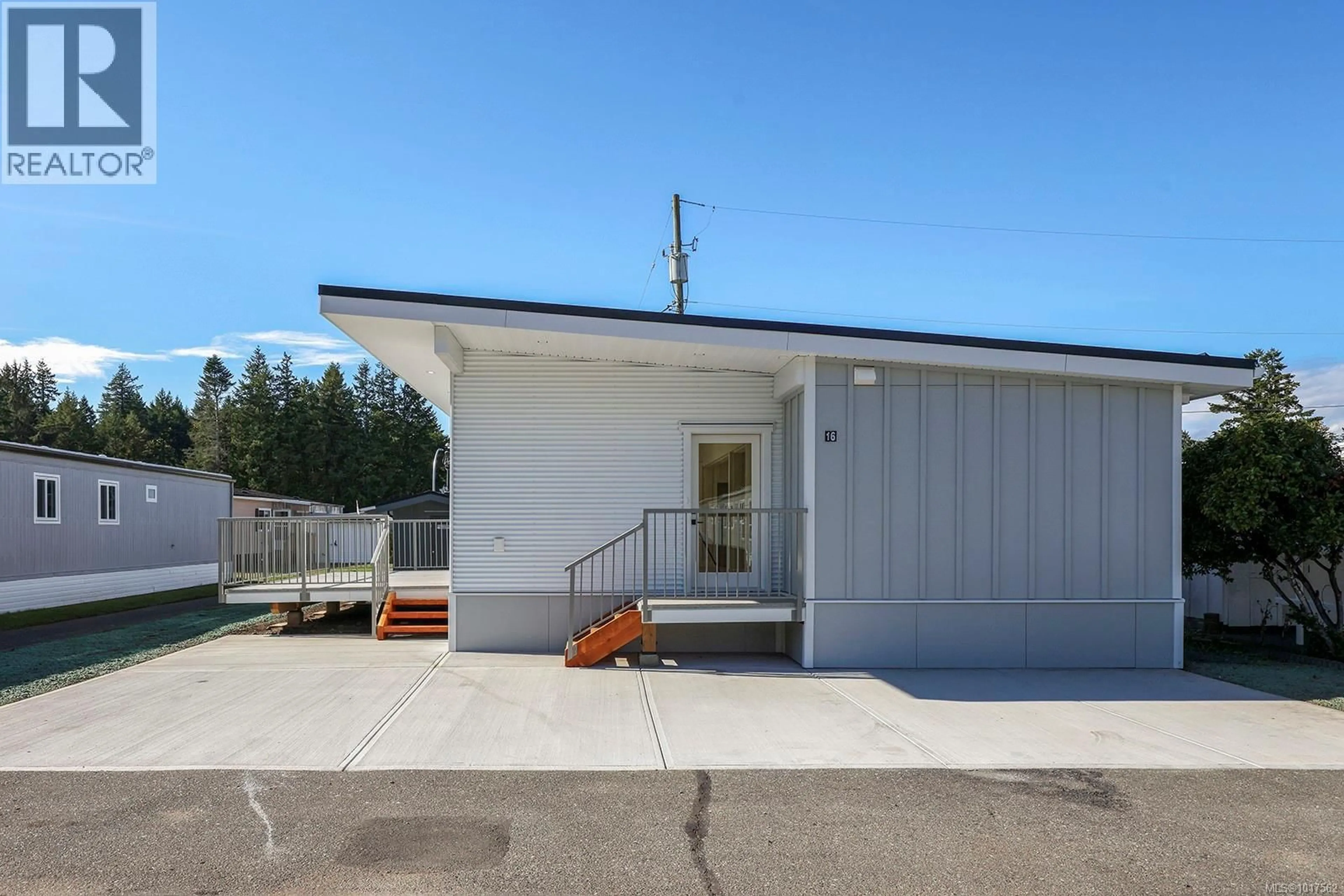 Unknown for 16 - 1240 WILKINSON ROAD, Comox British Columbia V9M4B8