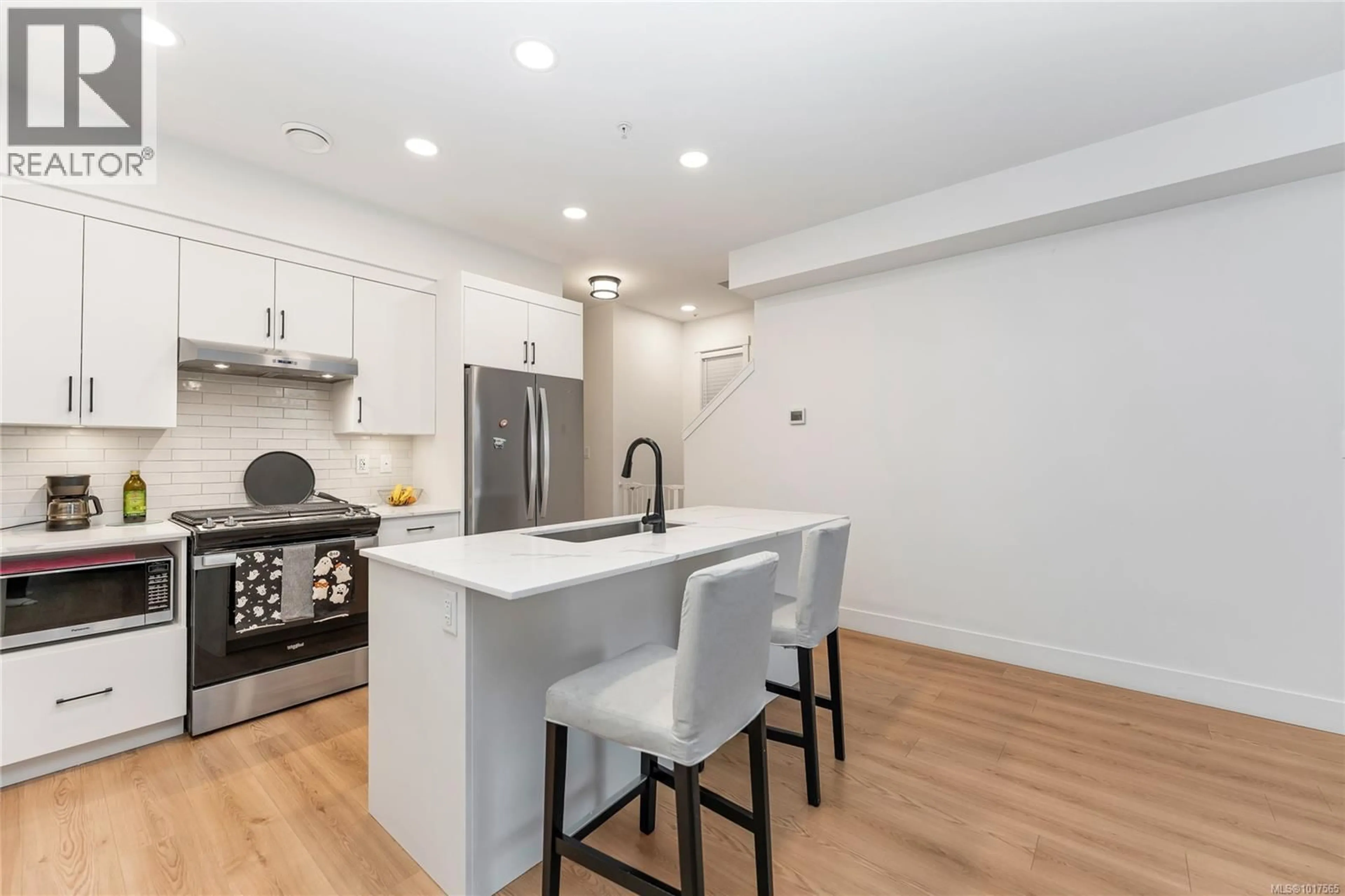 Open concept kitchen, unknown for 66 - 255 CASPIAN DRIVE, Colwood British Columbia V9C0R9