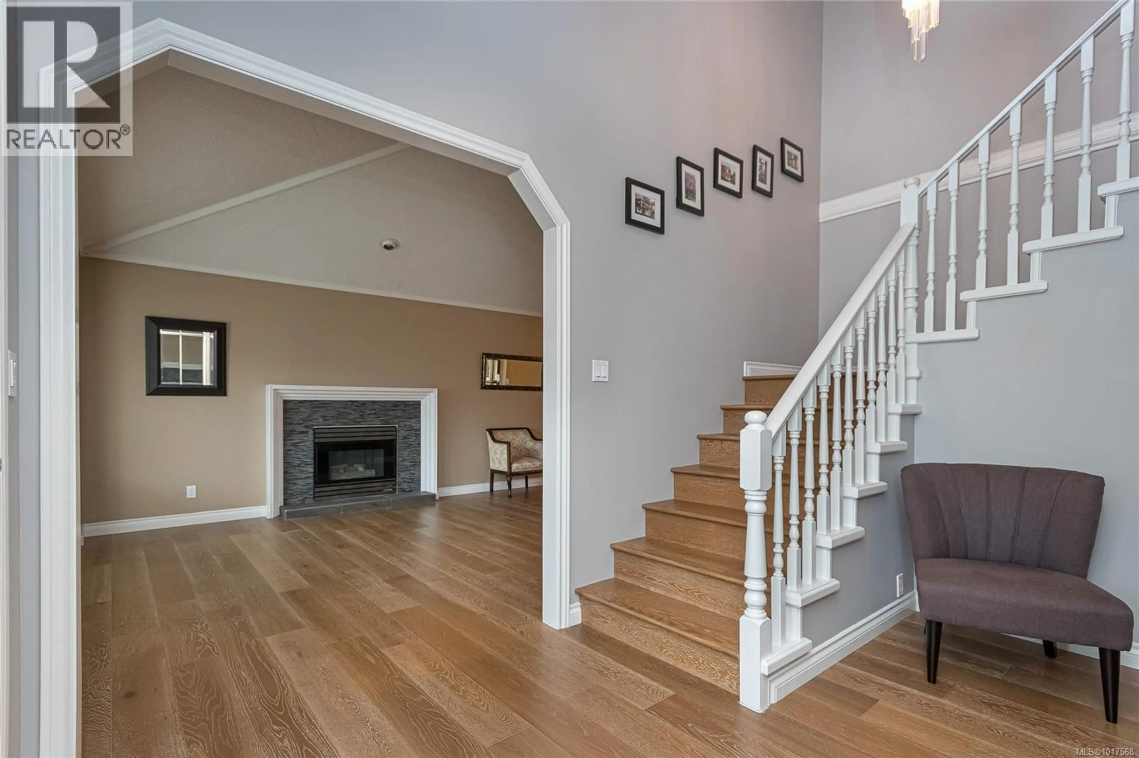 Unknown for 1405 ANNA CLARE PLACE, Saanich British Columbia V8P5T1