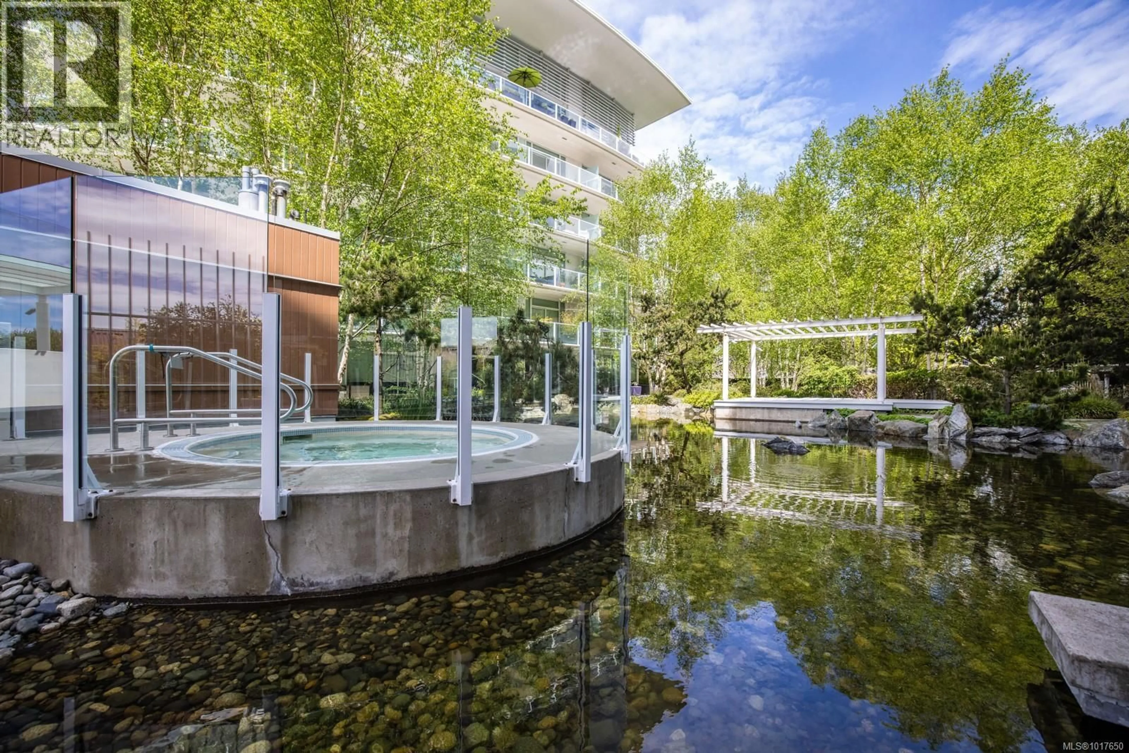 Unknown for 119 - 68 SONGHEES ROAD, Victoria British Columbia V9A0A3