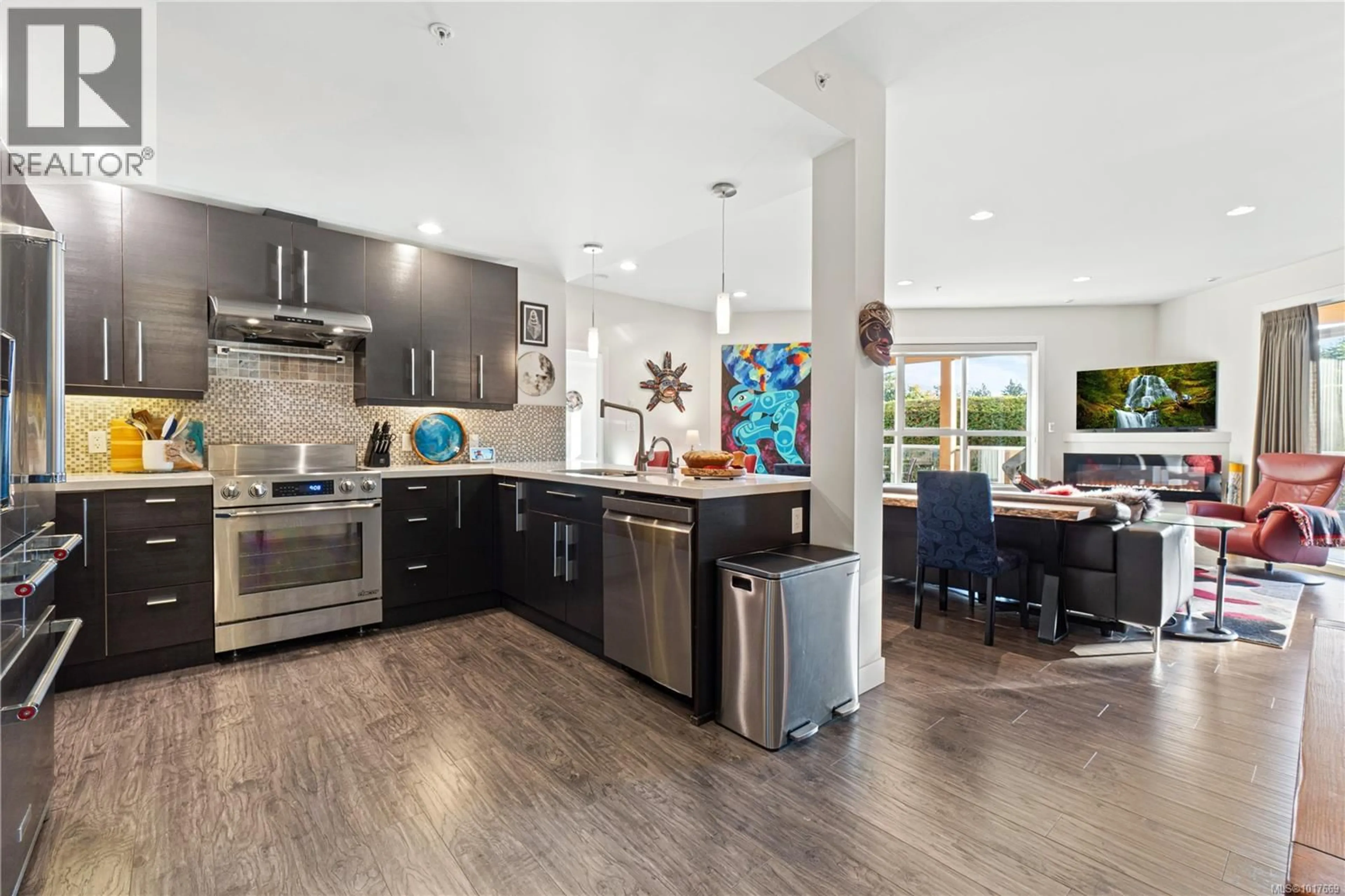 Open concept kitchen, unknown for 203 - 439 COLLEGE ROAD, Qualicum Beach British Columbia V9K0B2