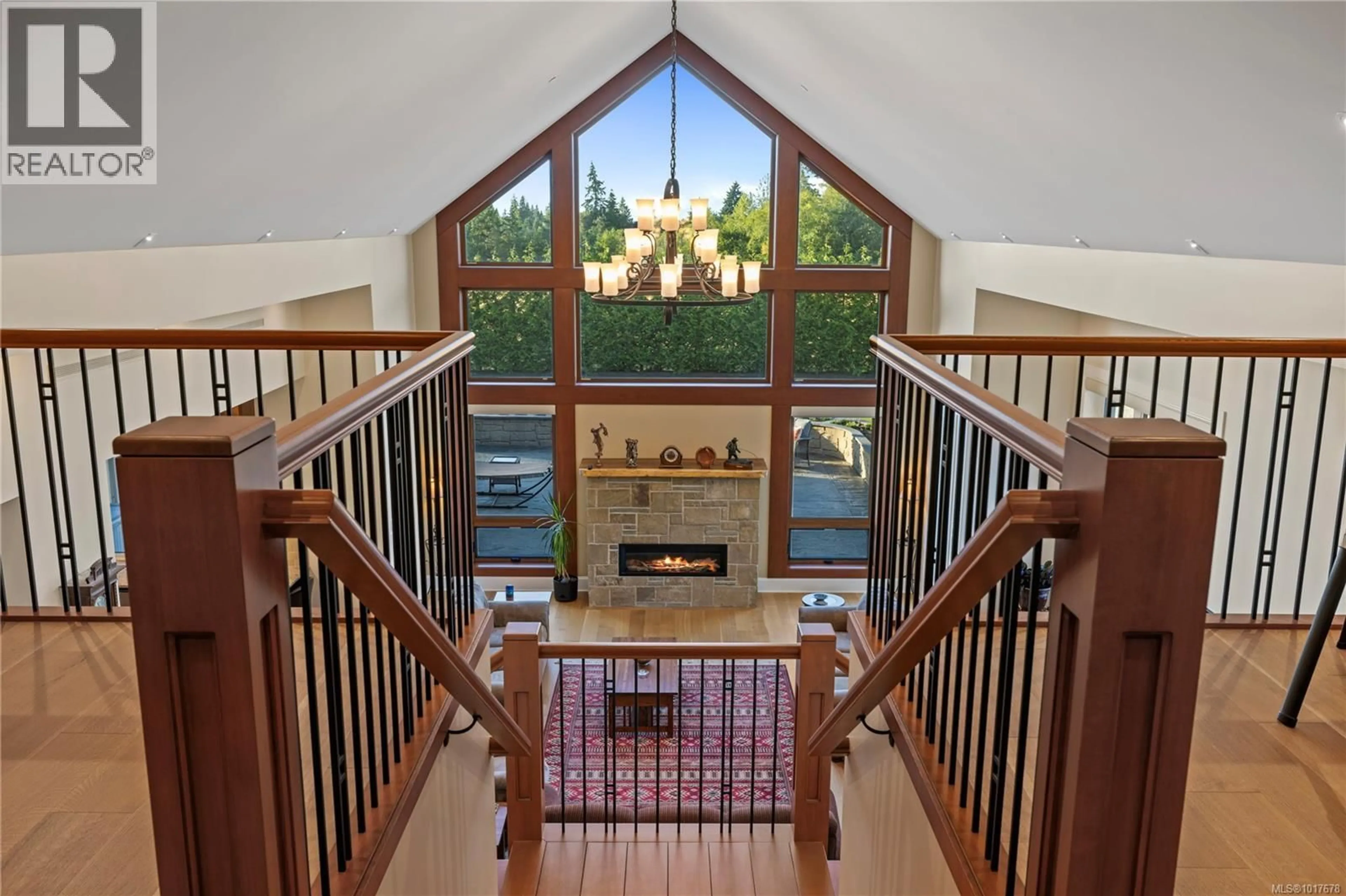 Indoor foyer for 445 BLOWER ROAD, Parksville British Columbia V9P1V8