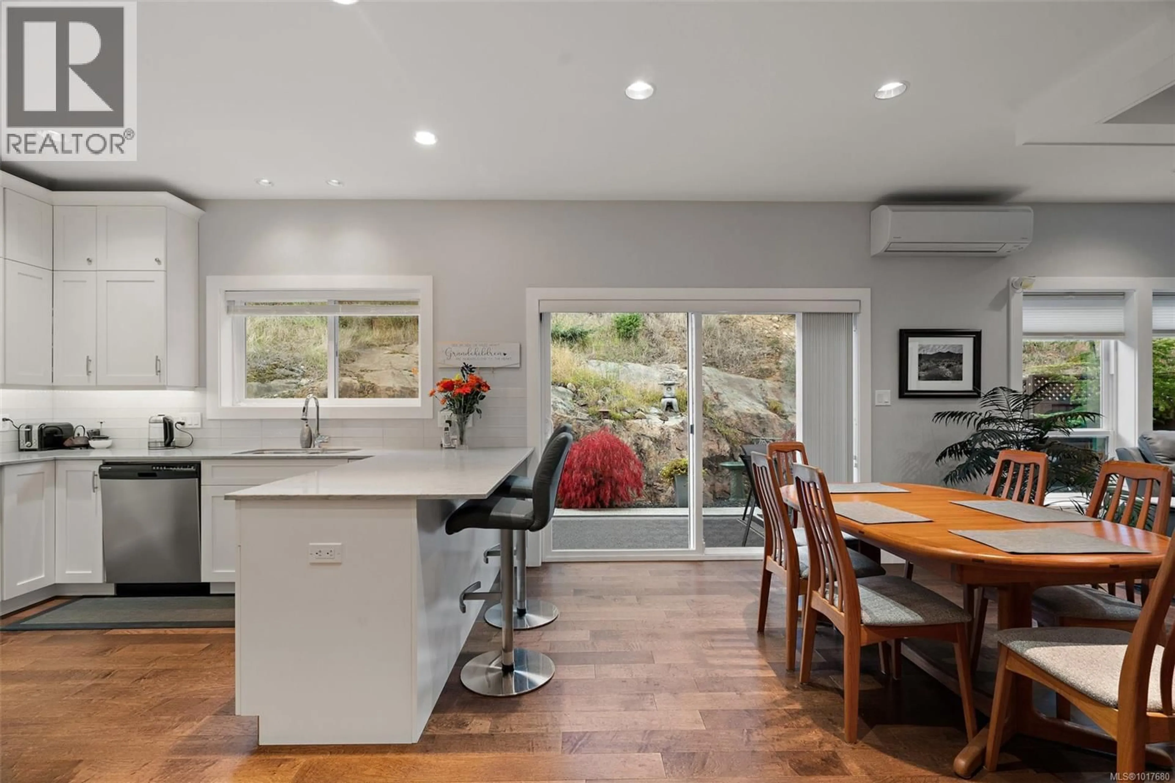 Open concept kitchen, unknown for 3416 RESOLUTION WAY, Colwood British Columbia V9C0J1