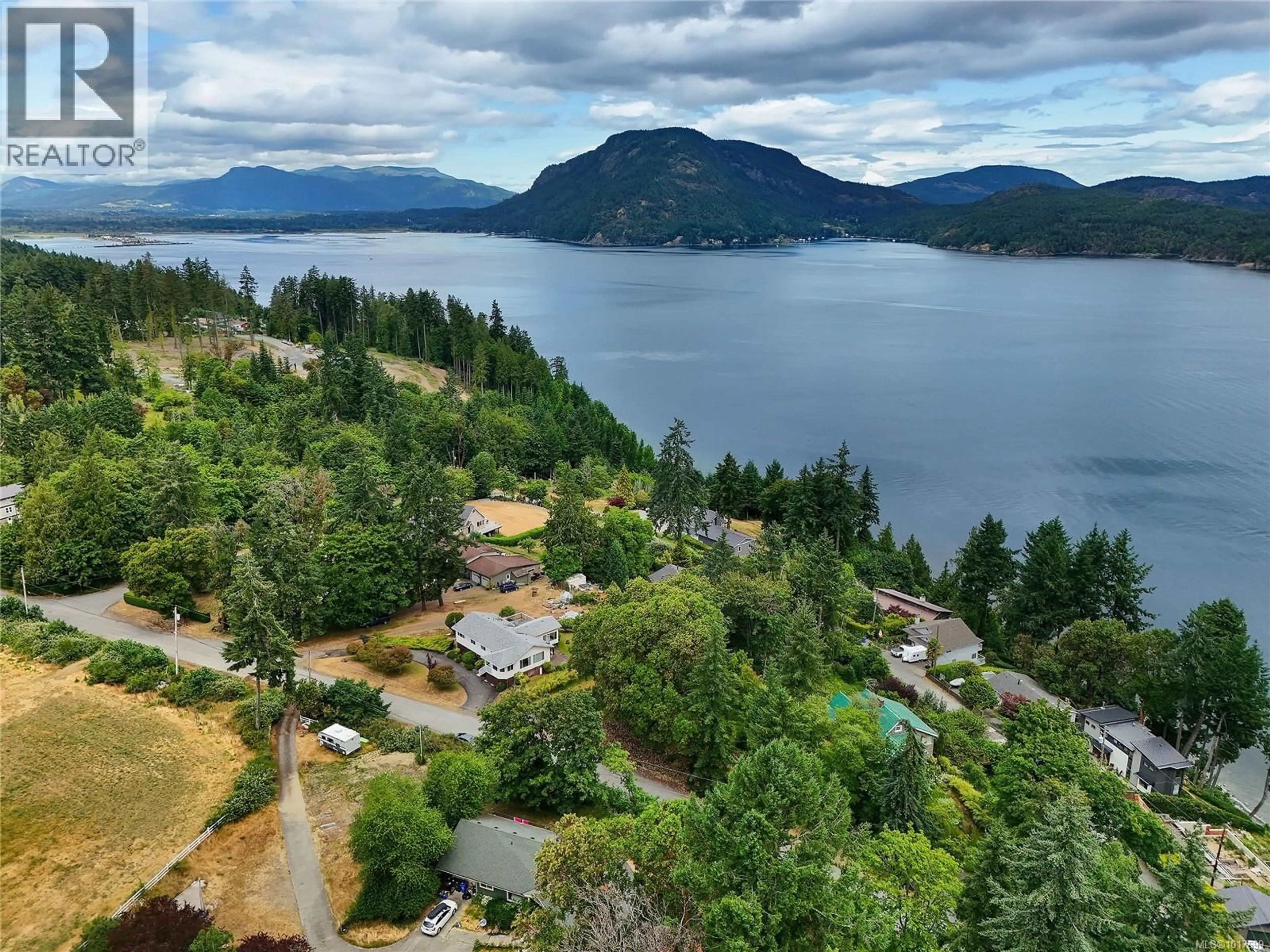 A pic from outside/outdoor area/front of a property/back of a property/a pic from drone, water/lake/river/ocean view for 1125 FAIRBANKS ROAD, Duncan British Columbia V0R1N2