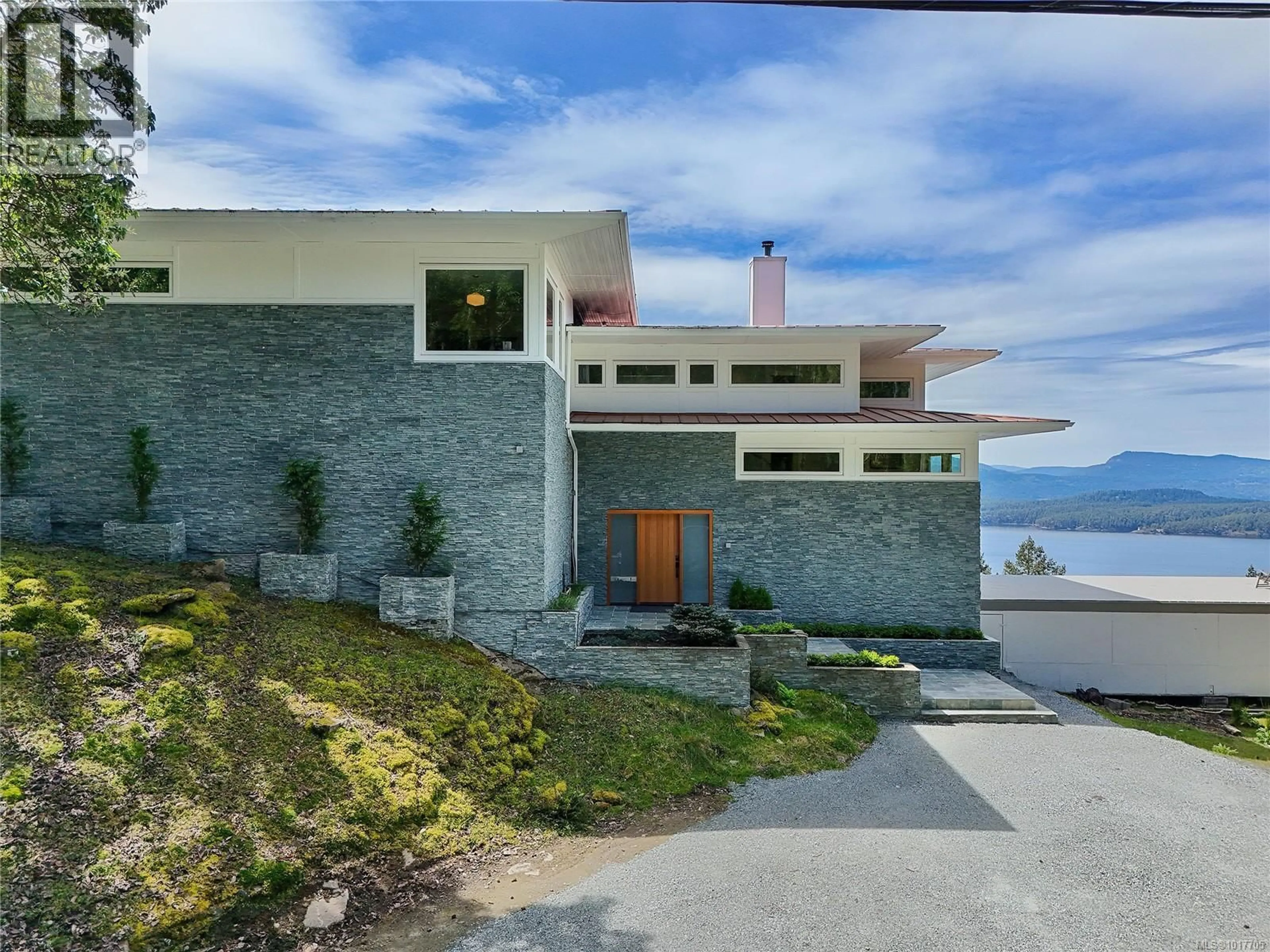 Home with brick exterior material, unknown for 356 EAST WEST ROAD, Mayne Island British Columbia V0N2J2