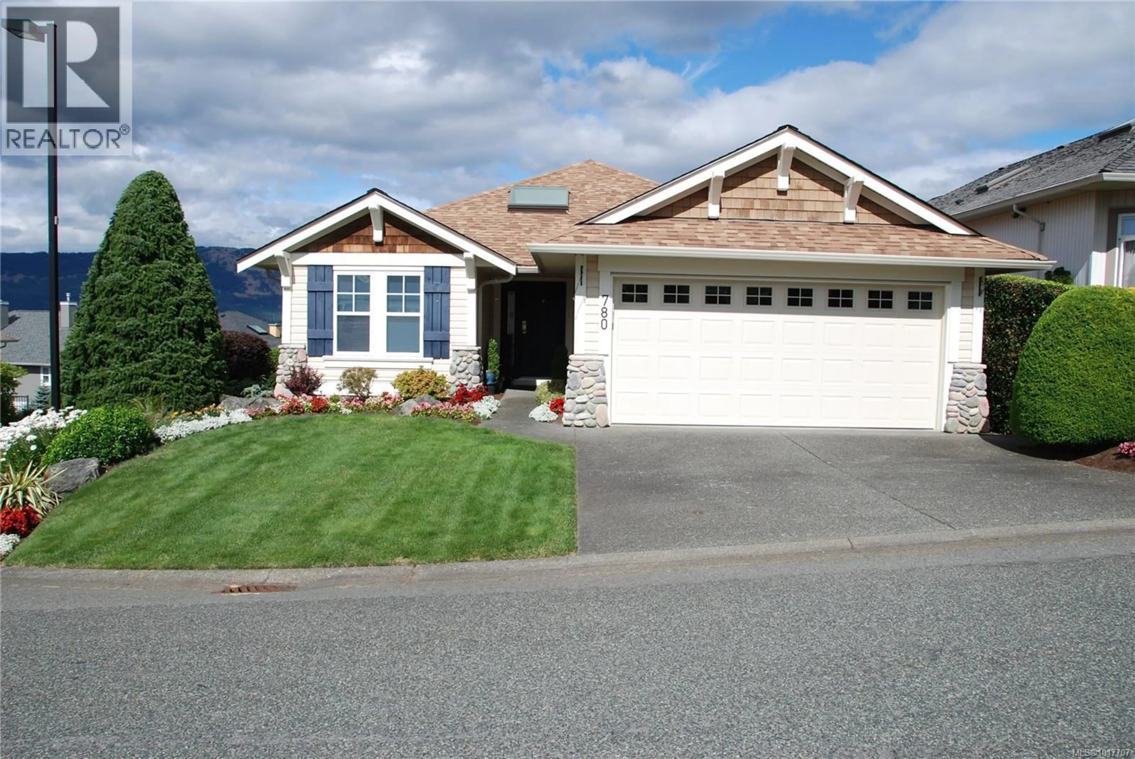 Home with vinyl exterior material, street for 780 COUNTRY CLUB DRIVE, Cobble Hill British Columbia V8H0K8