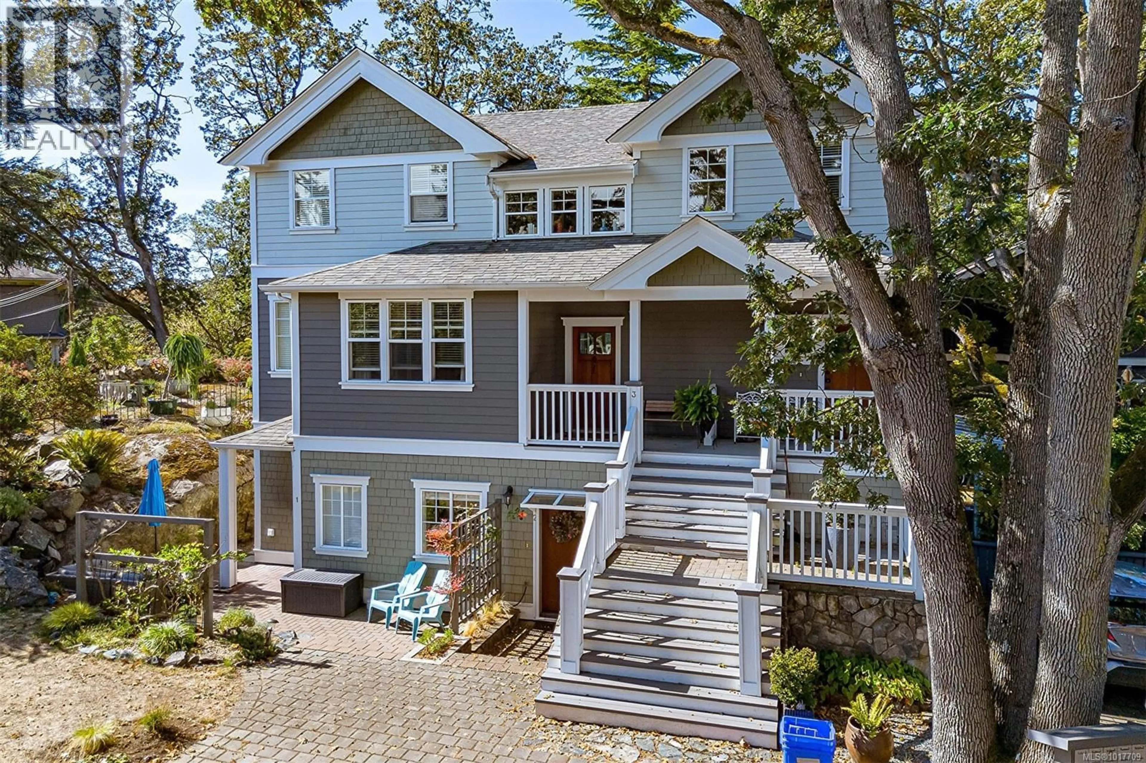 Home with vinyl exterior material, street for 1 - 1002 CARBERRY GARDENS, Victoria British Columbia V8S3R7