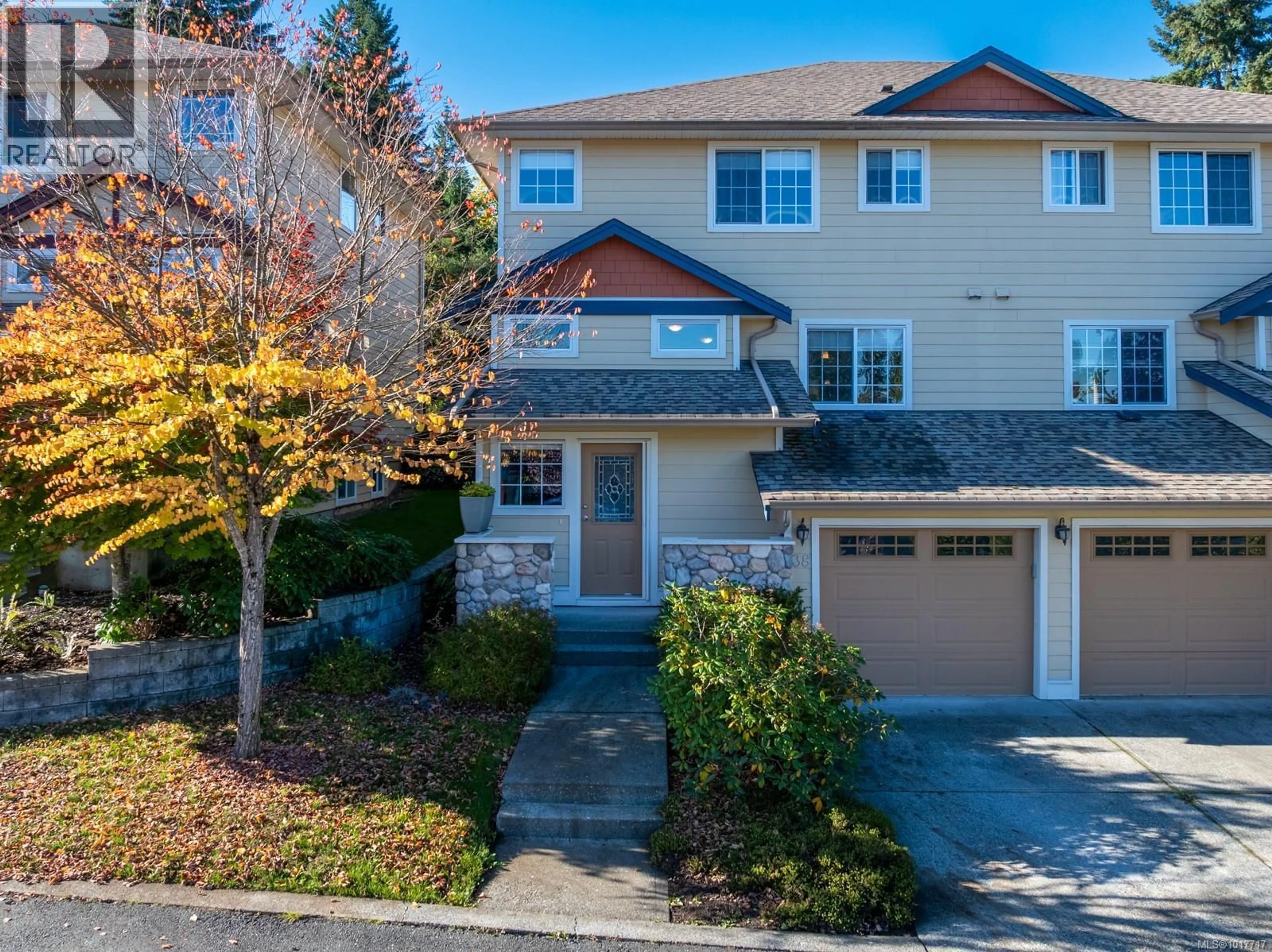 A pic from outside/outdoor area/front of a property/back of a property/a pic from drone, street for 38 - 2728 1ST STREET, Courtenay British Columbia V9N4A4