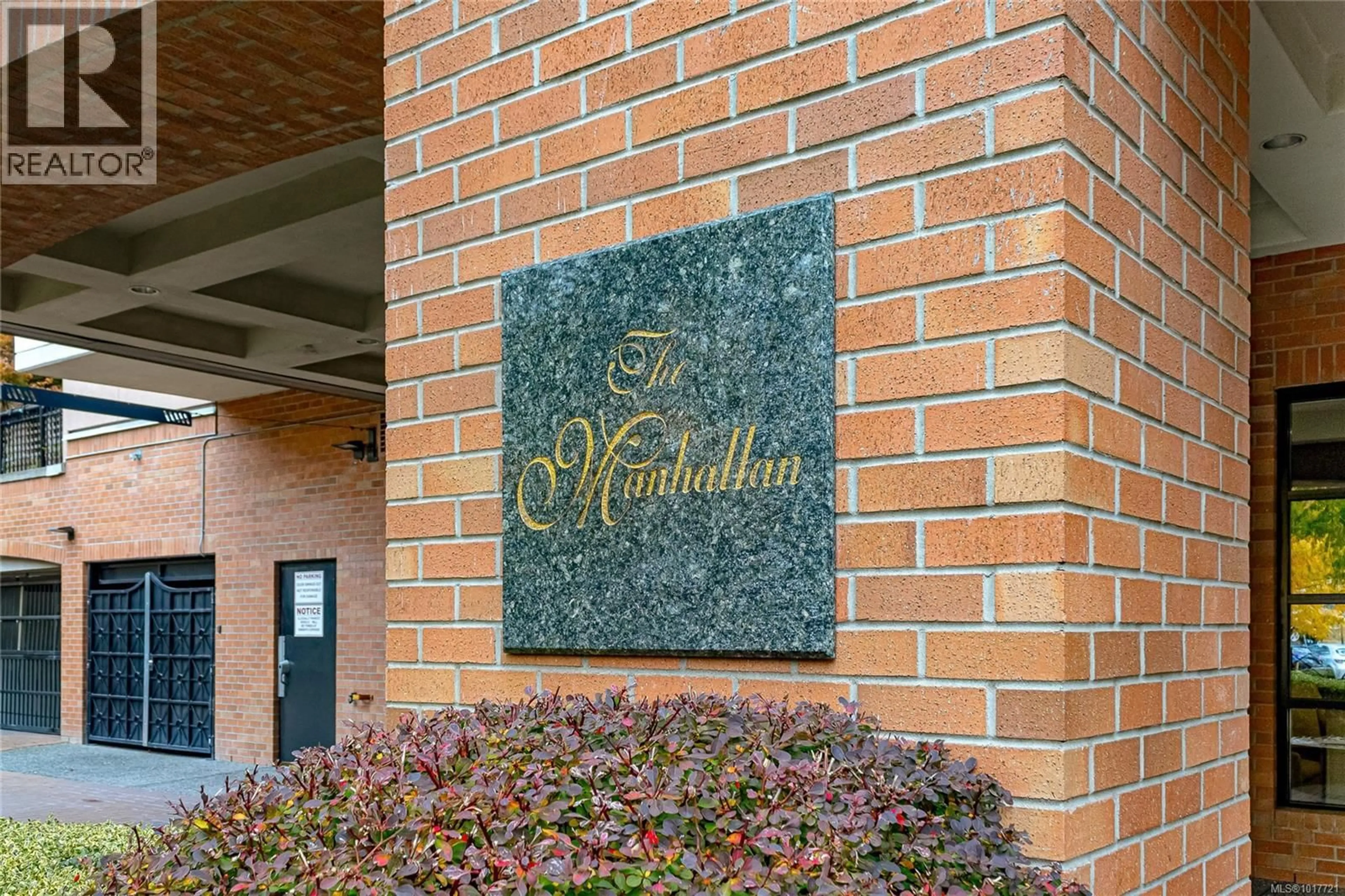 Indoor foyer for 1008 - 930 YATES STREET, Victoria British Columbia V8V4Z3
