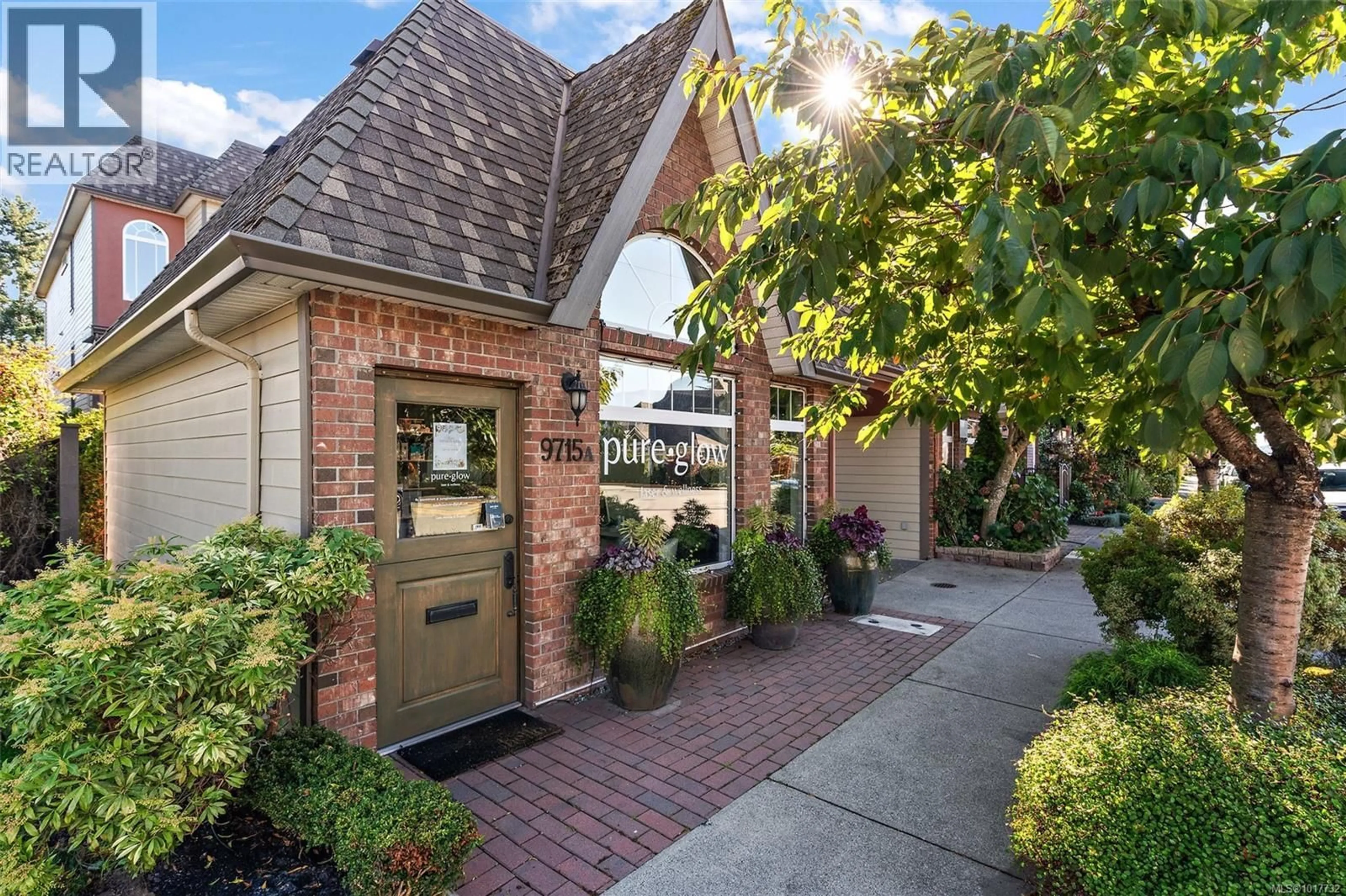 Home with brick exterior material, street for 9715 SECOND STREET, Sidney British Columbia V8L3E4