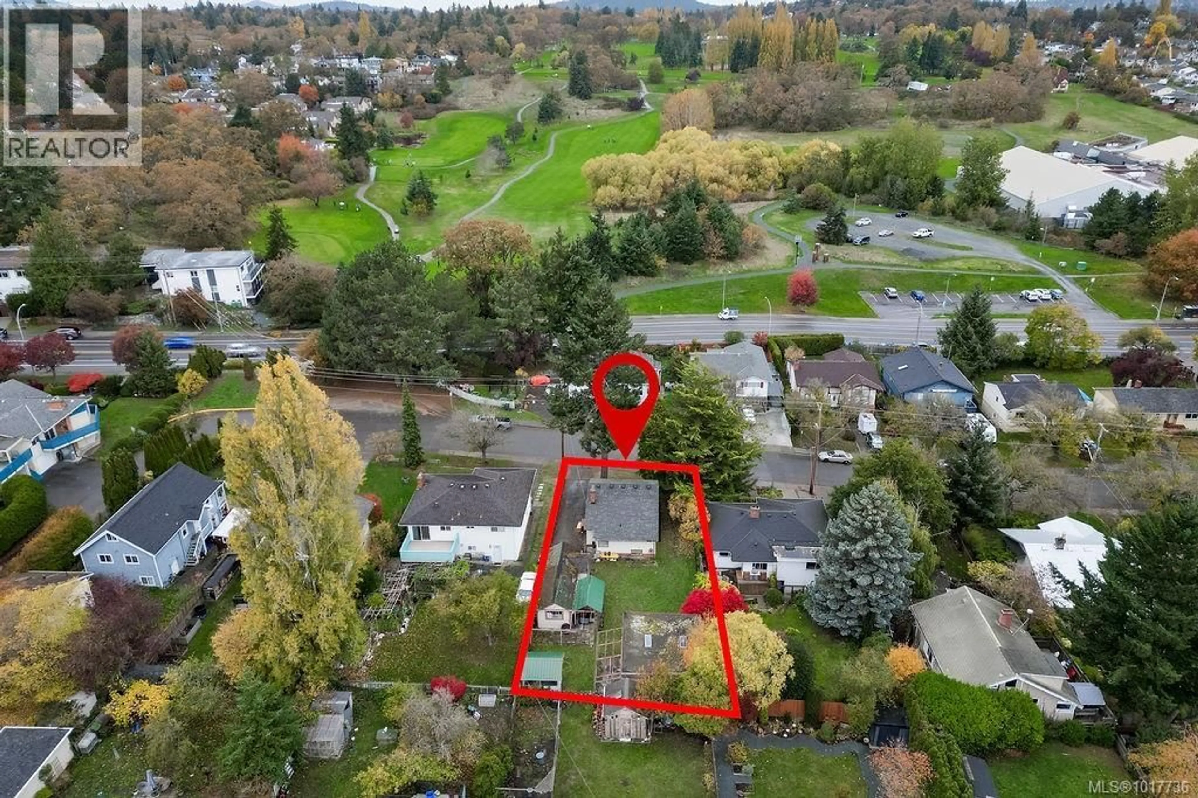 A pic from outside/outdoor area/front of a property/back of a property/a pic from drone, street for 1467 FINLAYSON PLACE, Victoria British Columbia V8T2V8