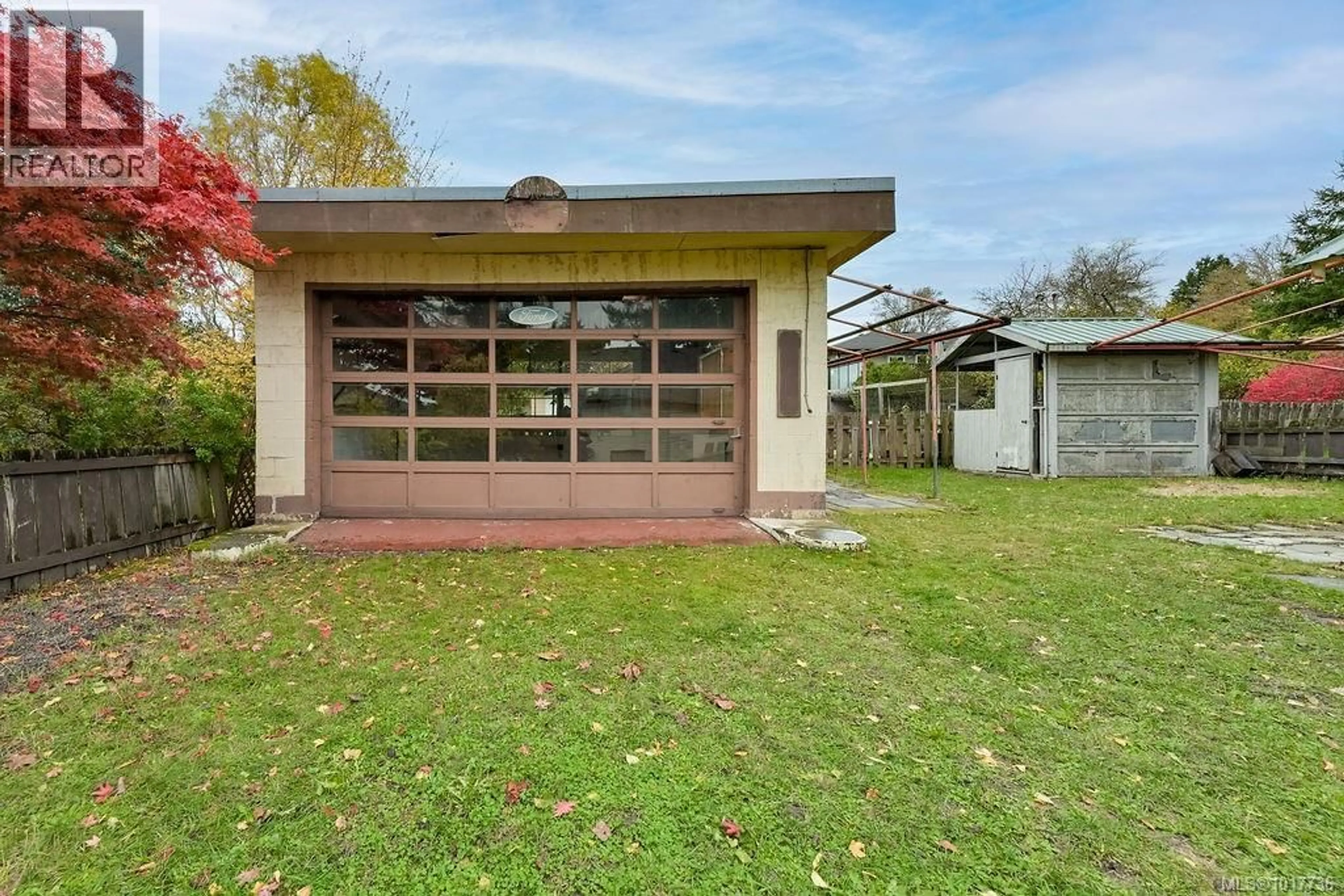 Unknown for 1467 FINLAYSON PLACE, Victoria British Columbia V8T2V8