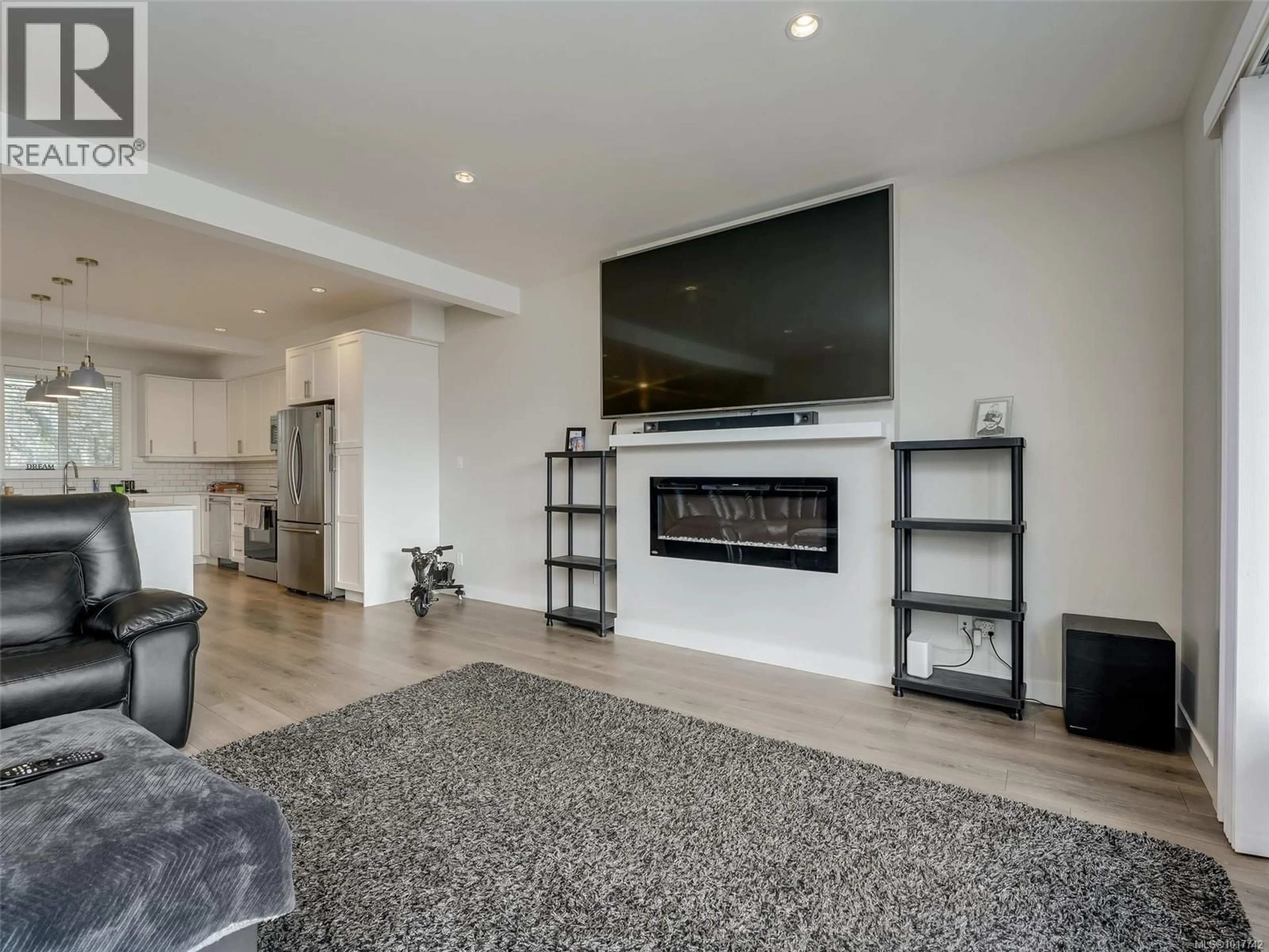 Living room with furniture, unknown for 7024 BRAILSFORD PLACE, Sooke British Columbia V9Z1J7