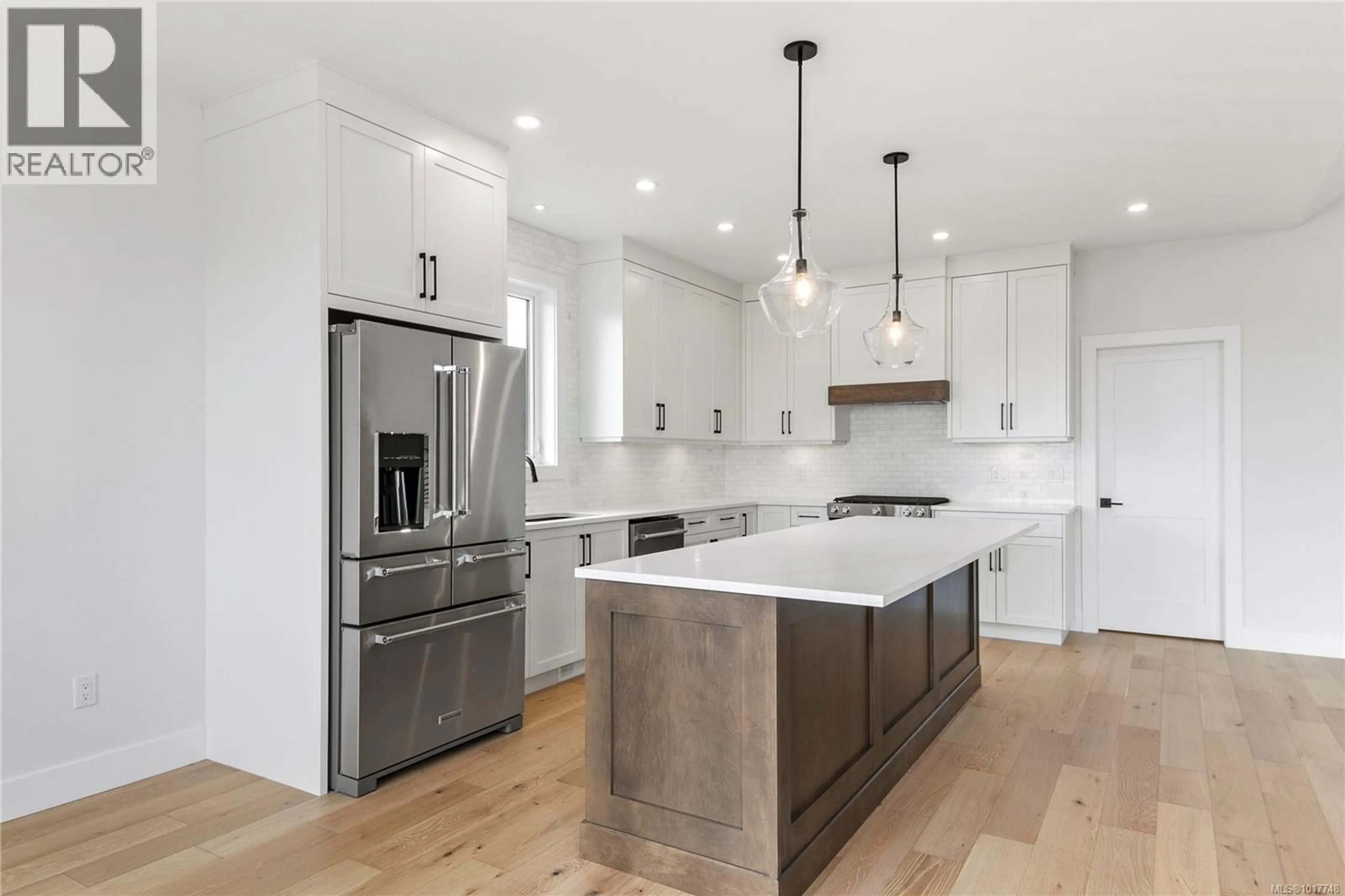 Open concept kitchen, unknown for 3428 RHYS ROAD, Courtenay British Columbia V9N7G3