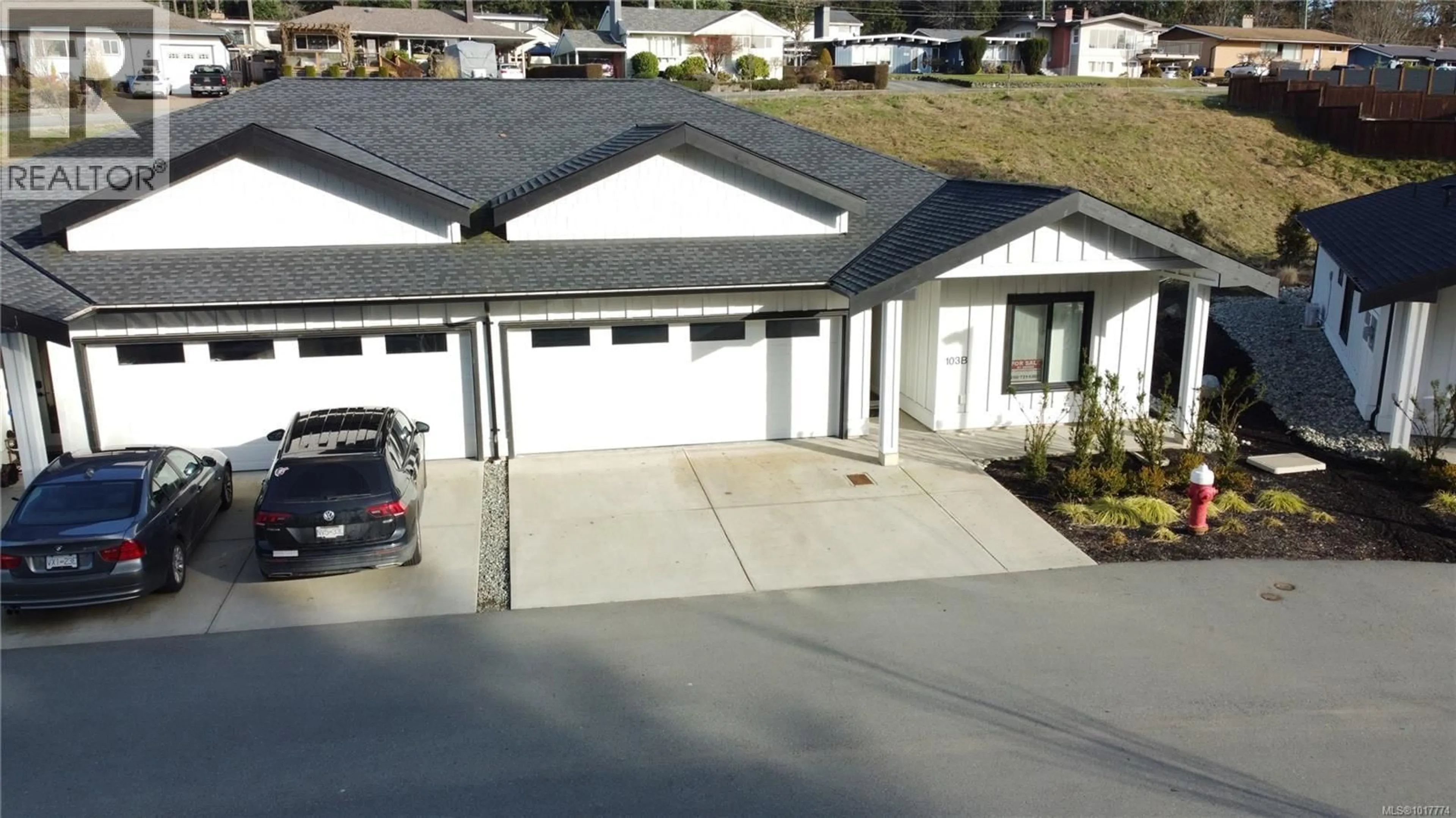 A pic from outside/outdoor area/front of a property/back of a property/a pic from drone, street for 103-B - 3590 16TH AVENUE, Port Alberni British Columbia V9Y7L9